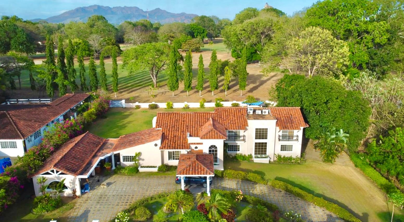Casa en Coronado, Club de Golf