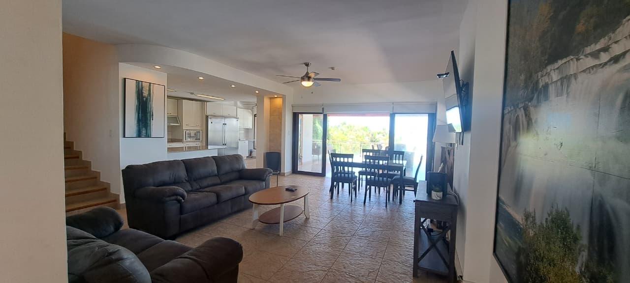 VILLA DÚPLEX FRENTE AL MAR EN PLAYA BLANCA