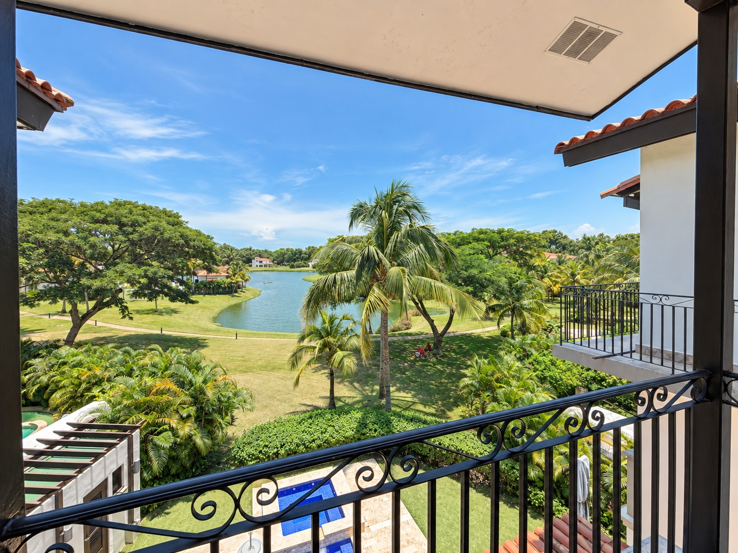 Venta de Apartamento en Buenaventura completamente AMOBLADO