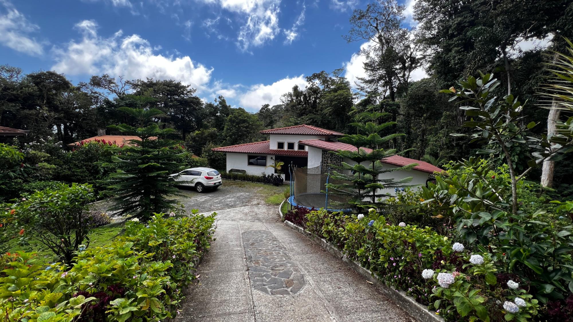 Casa con vistas a la montaña en Altos del María