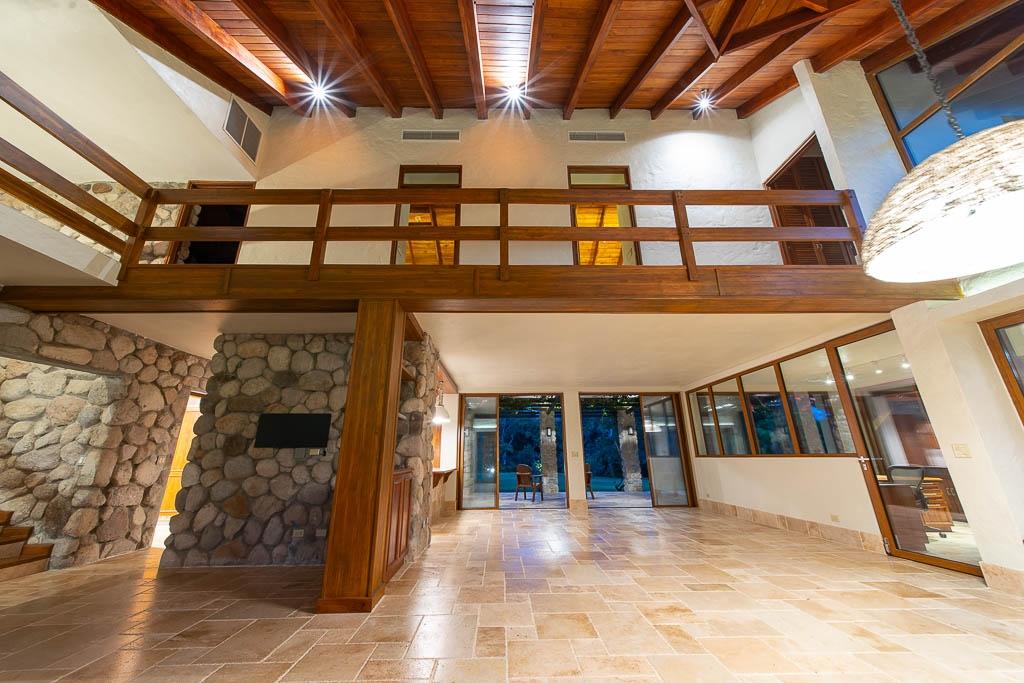 Finca privada de montaña en 3 acres en El Valle