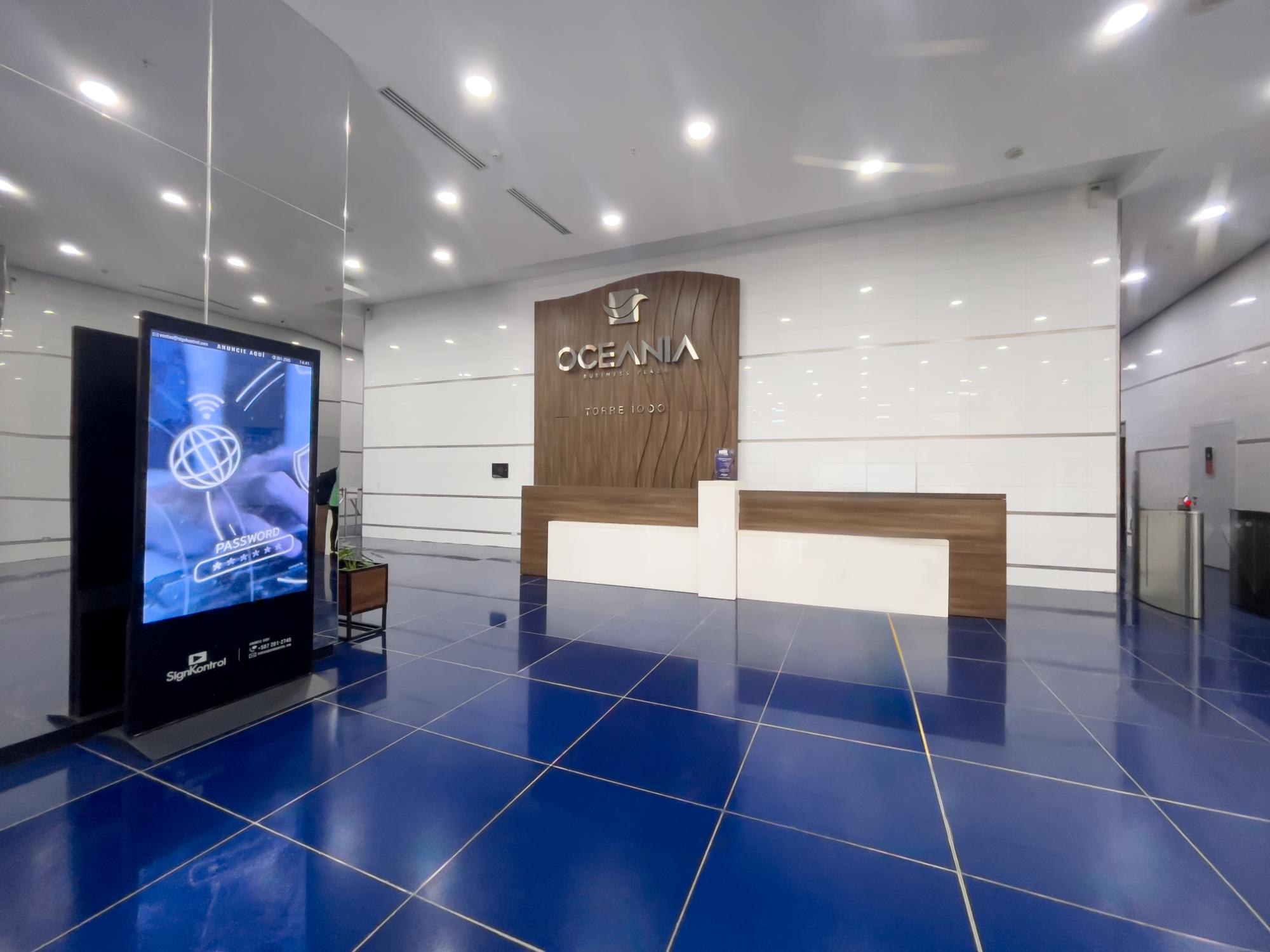 Venta de oficina en gris en Oceania Business Plaza