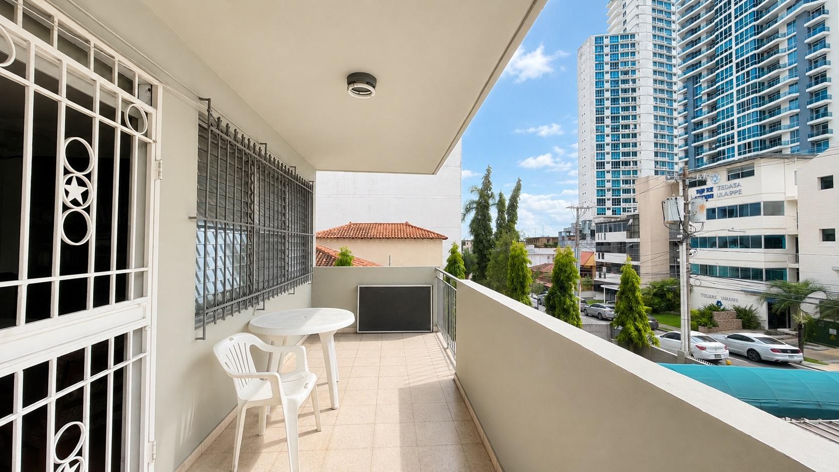 Venta de apartamento en Edificio Altamar