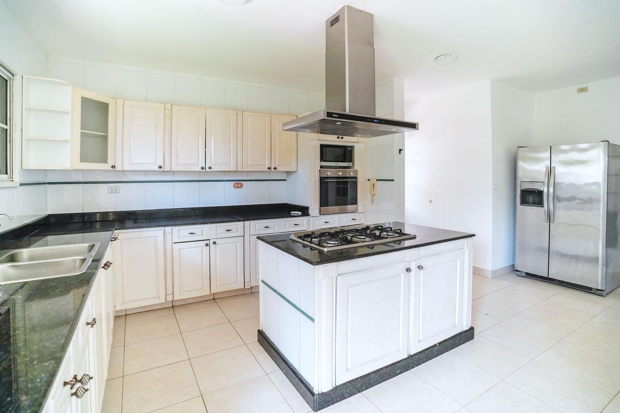 Se Vende Casa en Costa Azul, Costa del Este