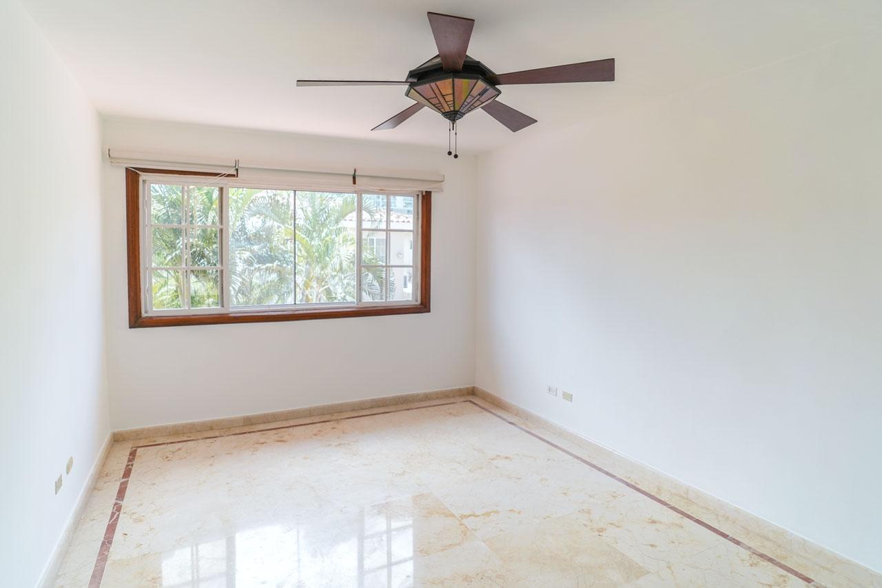 Se Vende Casa en Costa Azul, Costa del Este