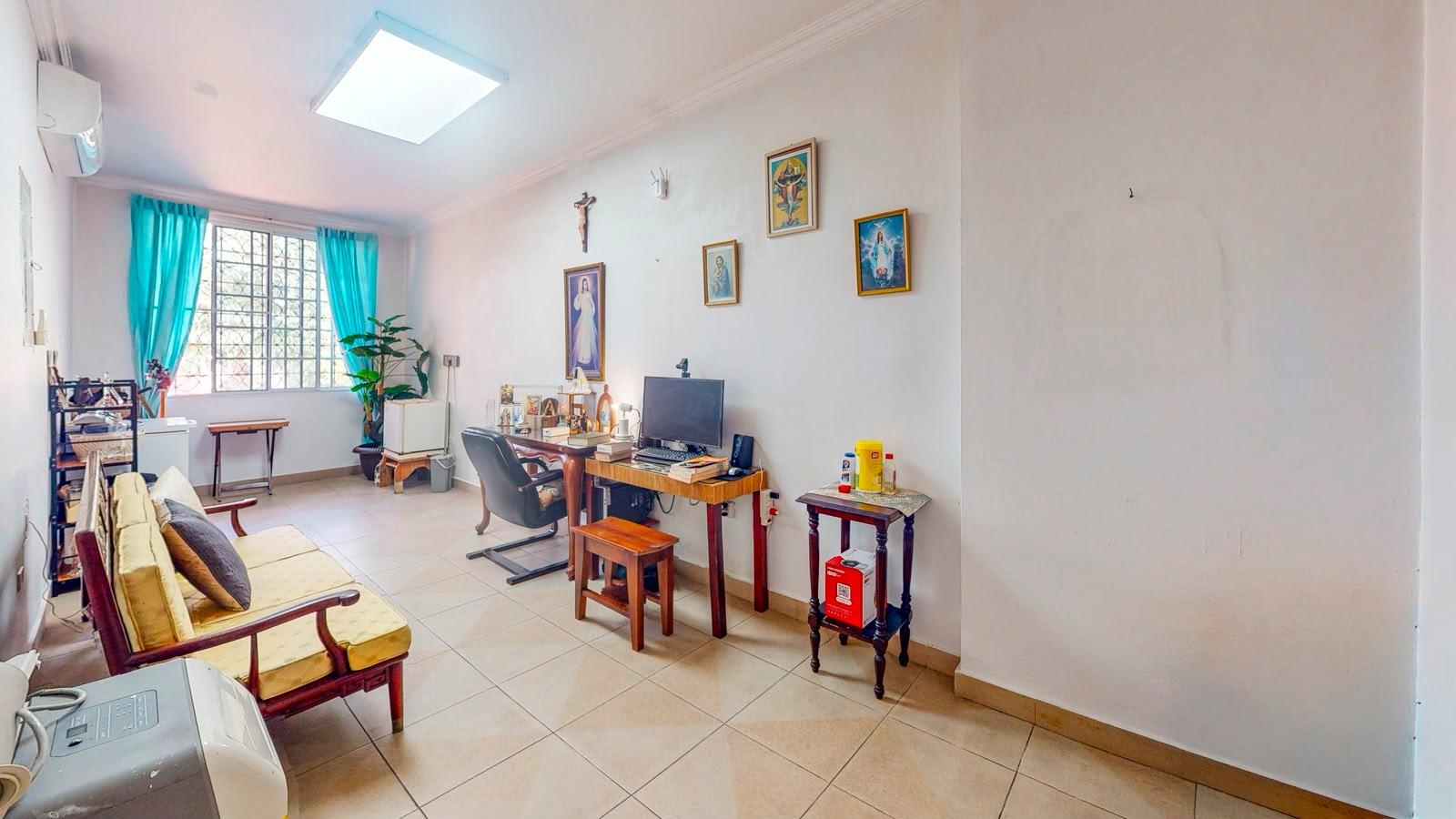 Venta de casa en Casco Antiguo de Colón, Panamá