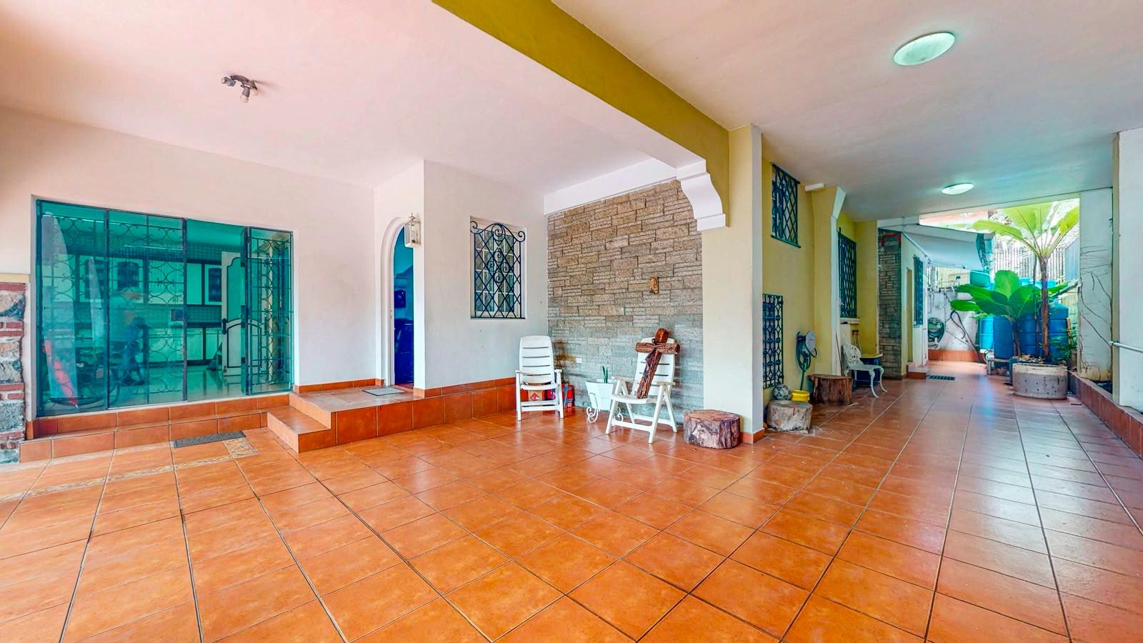 Venta de casa en Casco Antiguo de Colón, Panamá