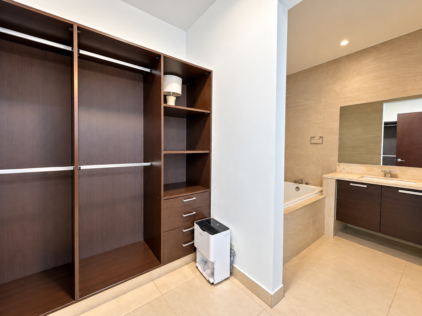 Venta de apartamento frente al mar | 204 m2 | Punta Pacífica PH OCEANAIRE