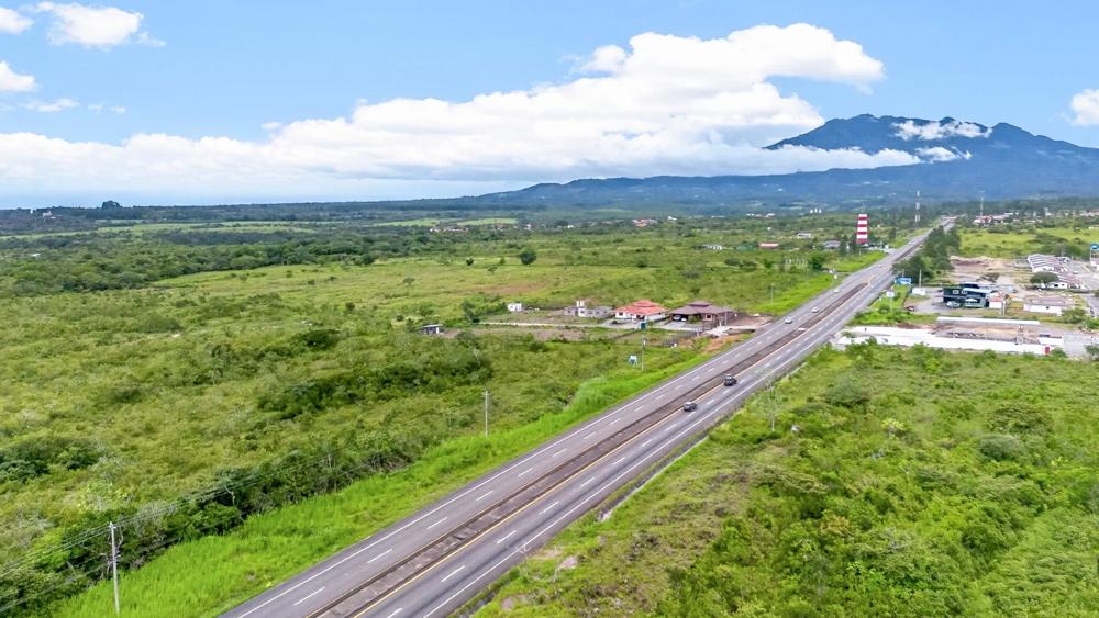 Terreno de 5.000 m² en Venta en la Carretera Principal de Boquete