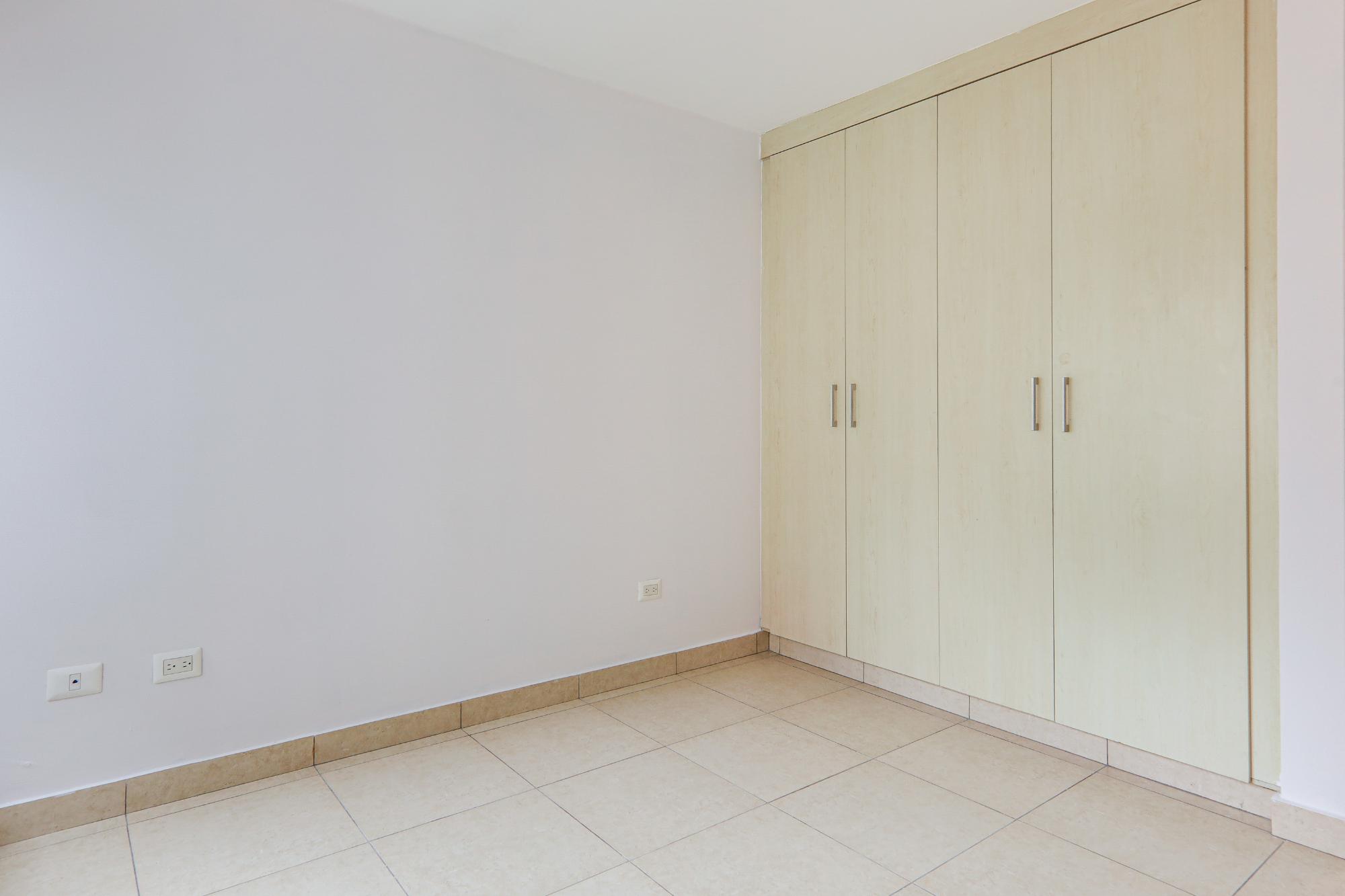 Apartamento grande a excelente precio