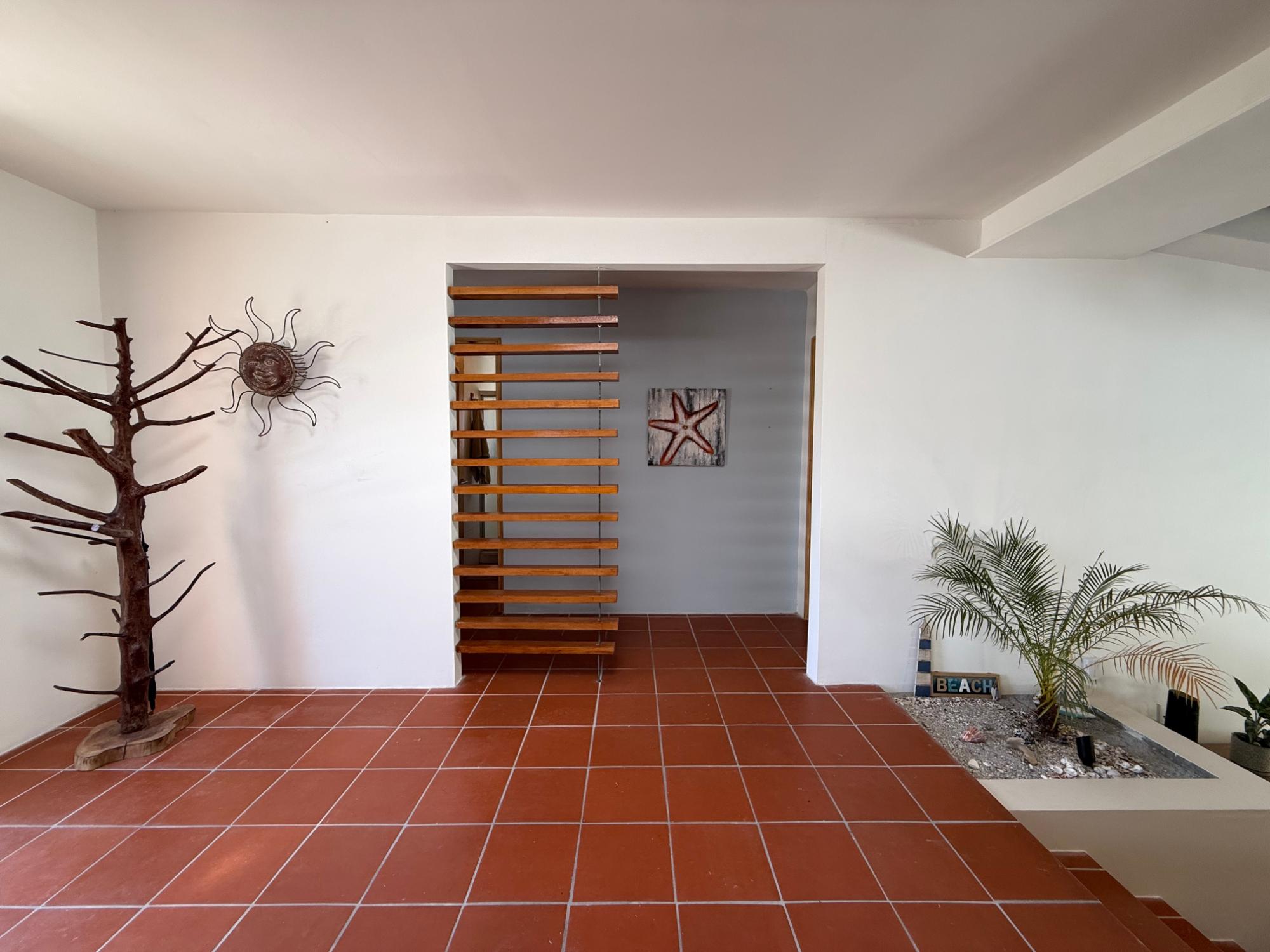 Casa privada con piscina y amplio terreno en Coronado