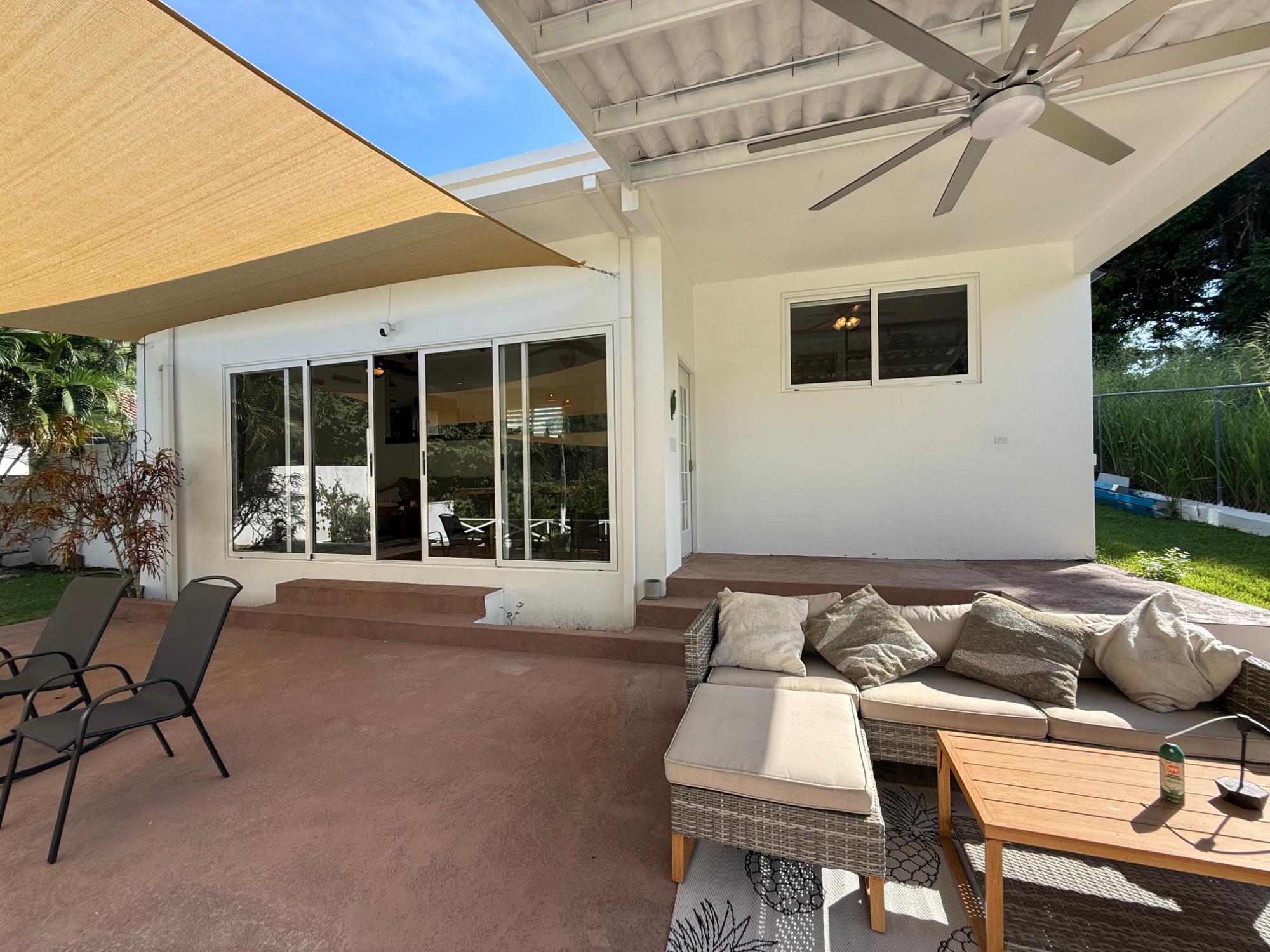 Casa privada con piscina y amplio terreno en Coronado