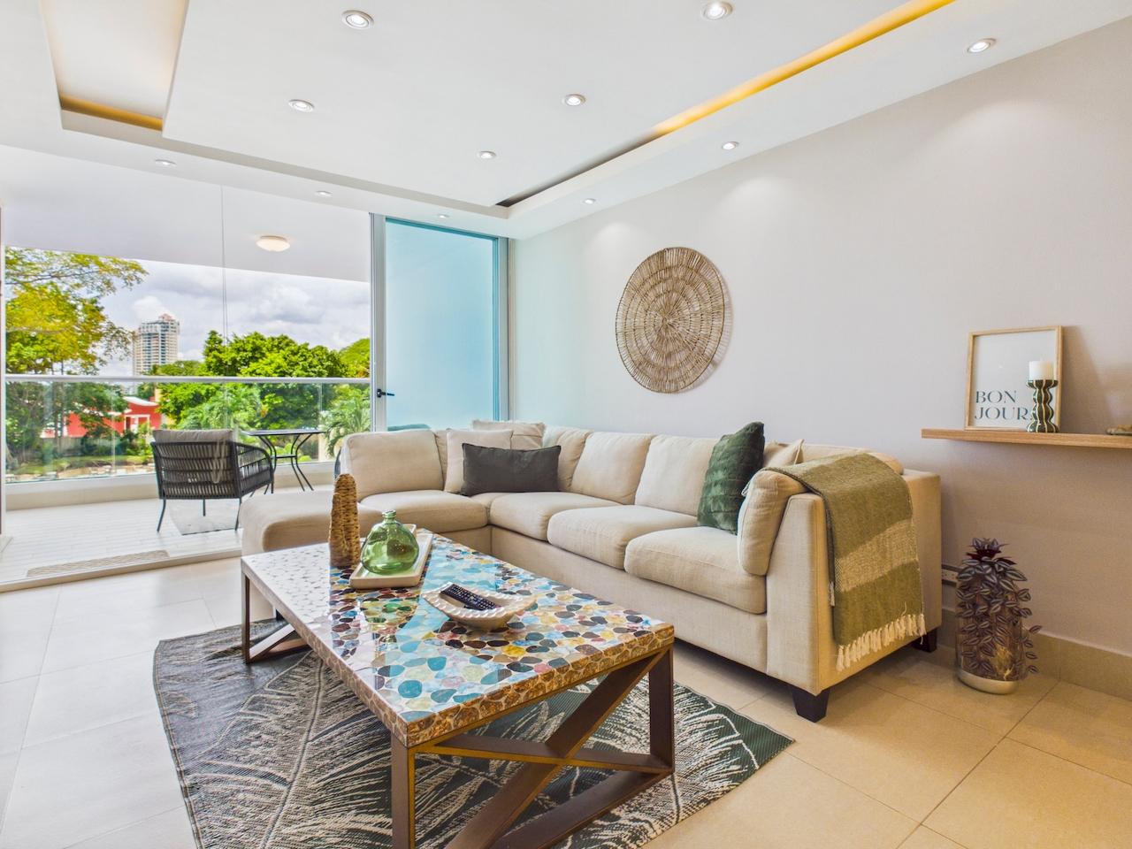 Apartamento frente al mar con vistas panorámicas de la costa | Bahía