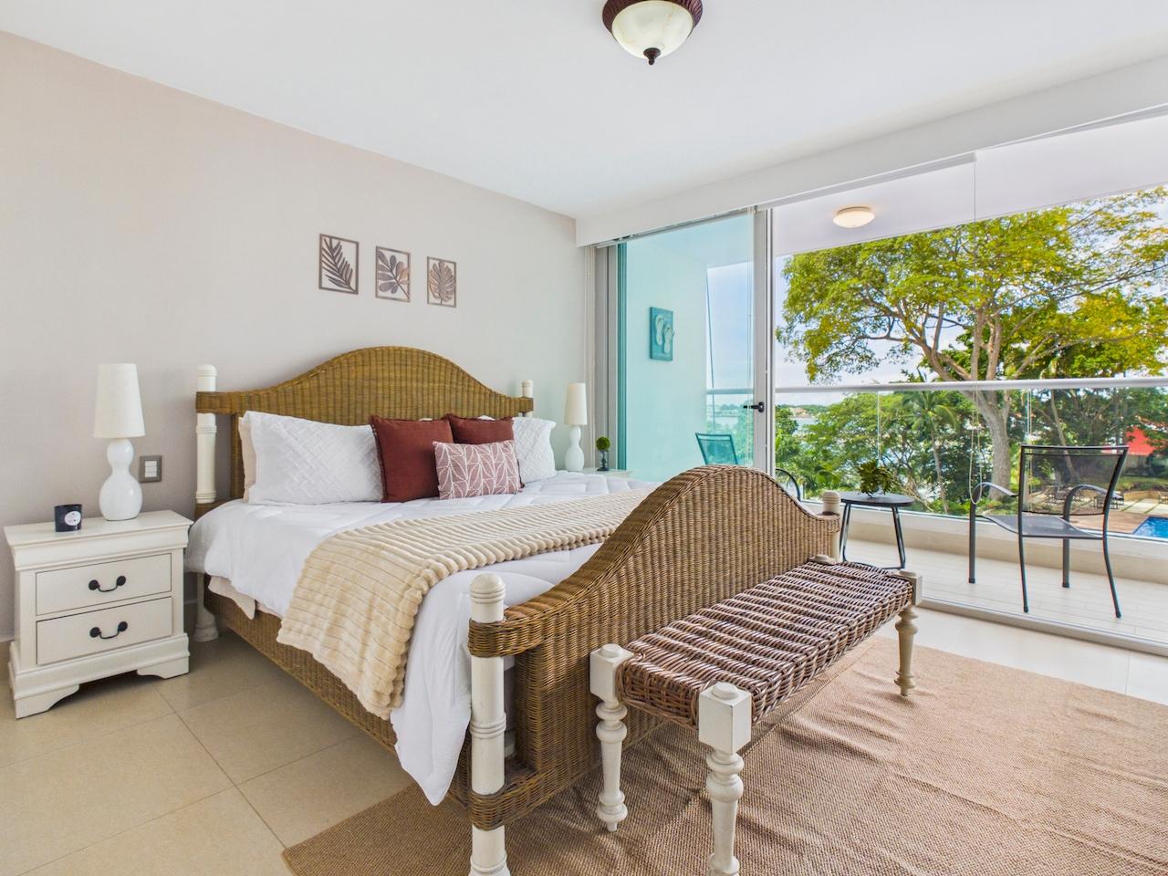 Apartamento frente al mar con vistas panorámicas de la costa | Bahía