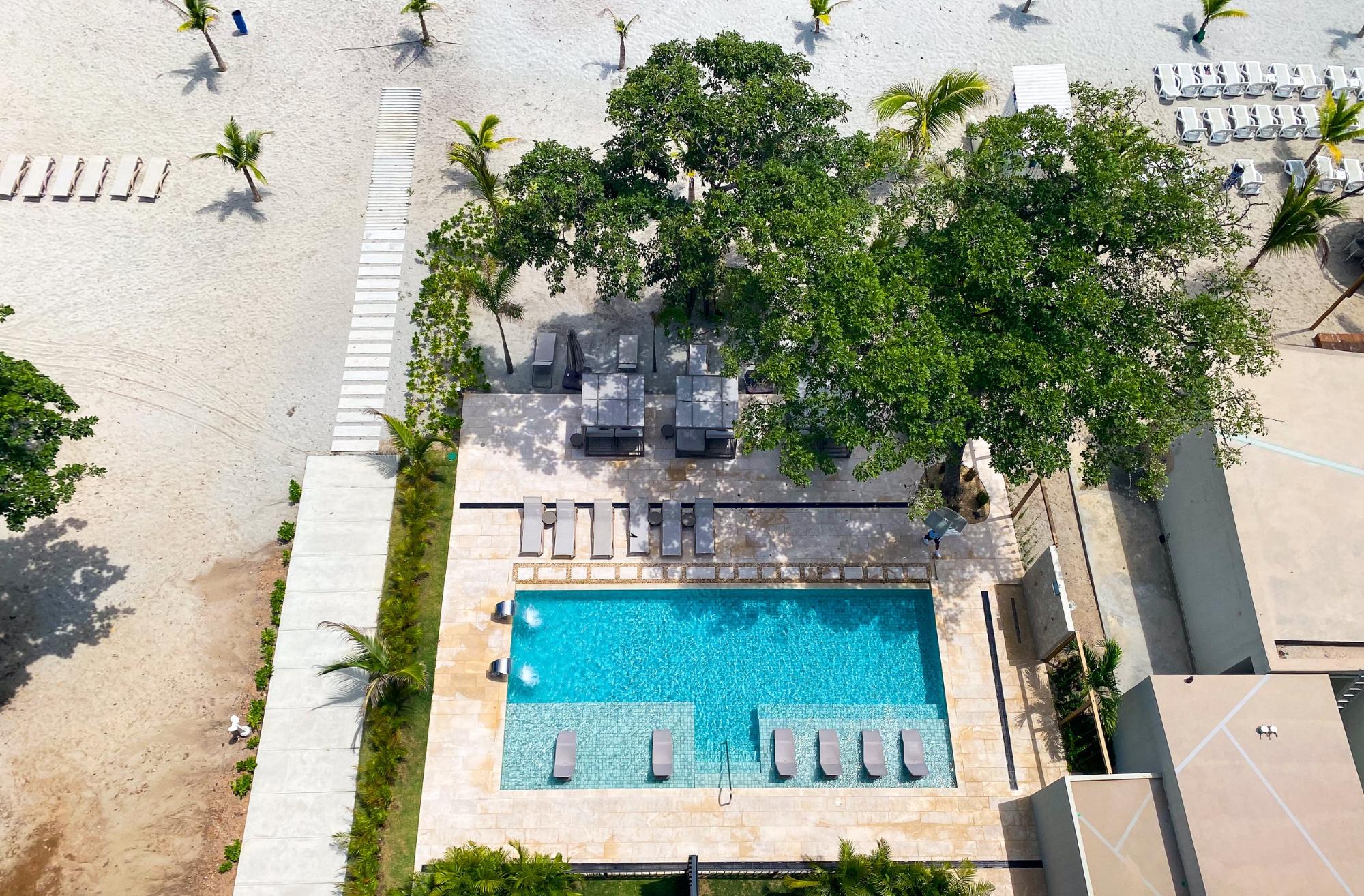 Apartamento frente a la playa en Playa Caracol, Panamá.