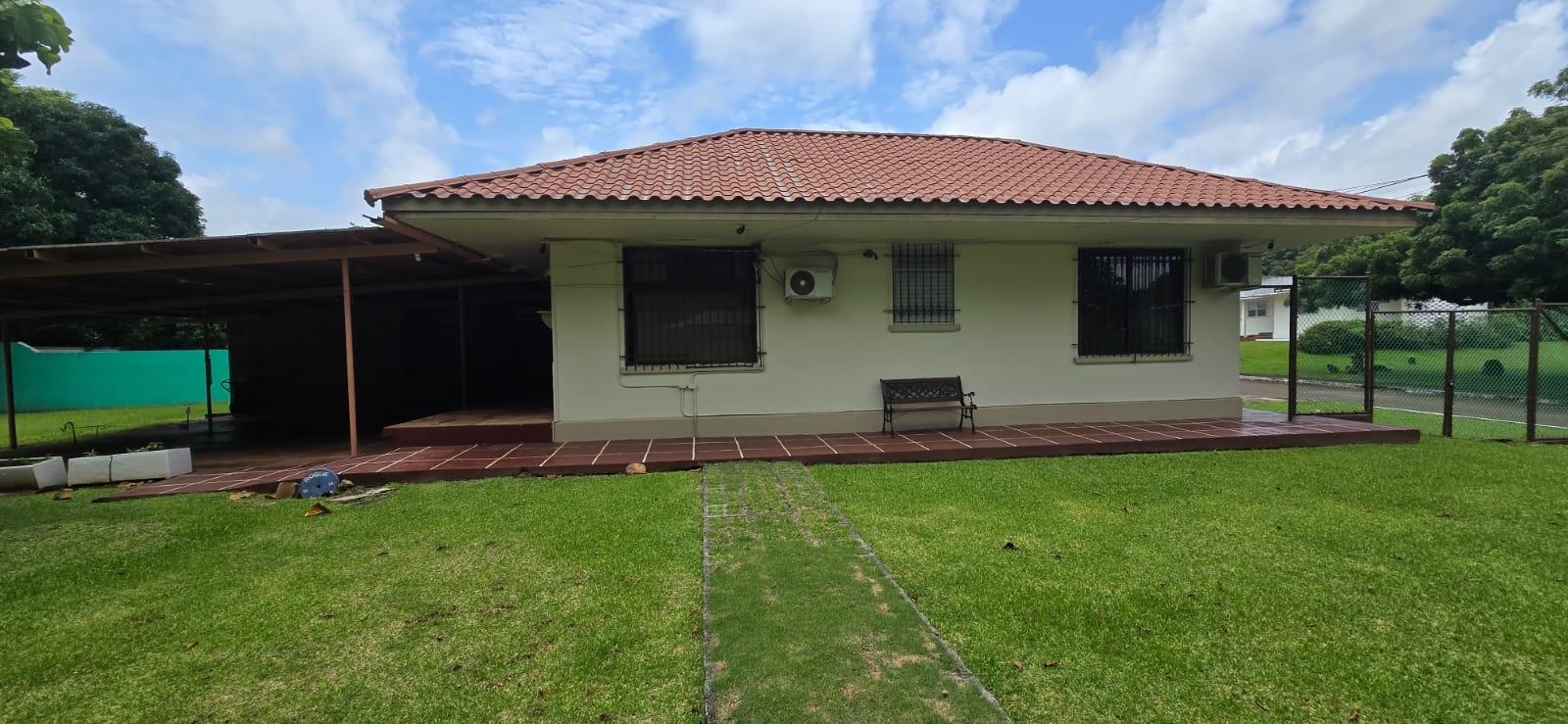 Venta de casa en Brazos Heights, Colón