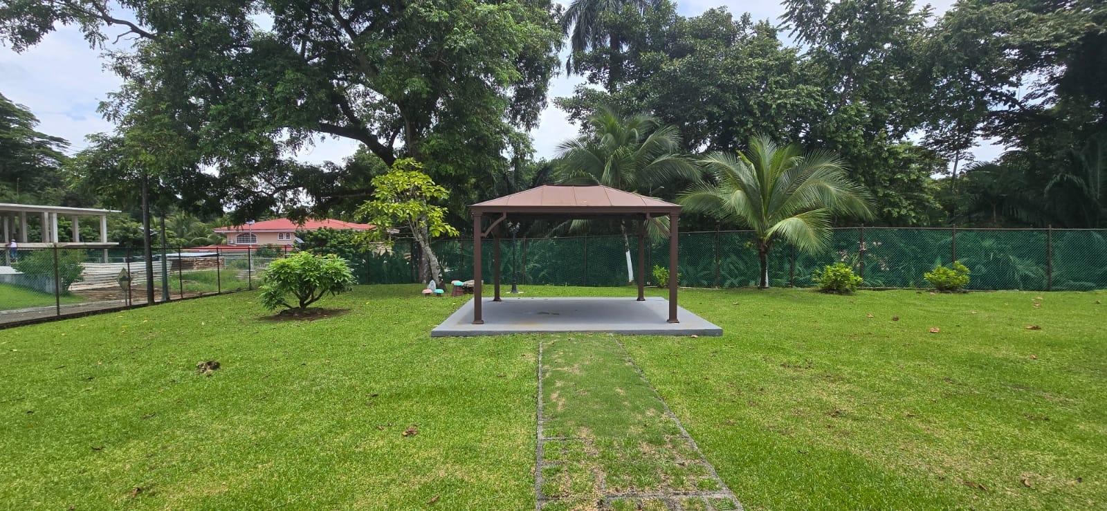 Venta de casa en Brazos Heights, Colón
