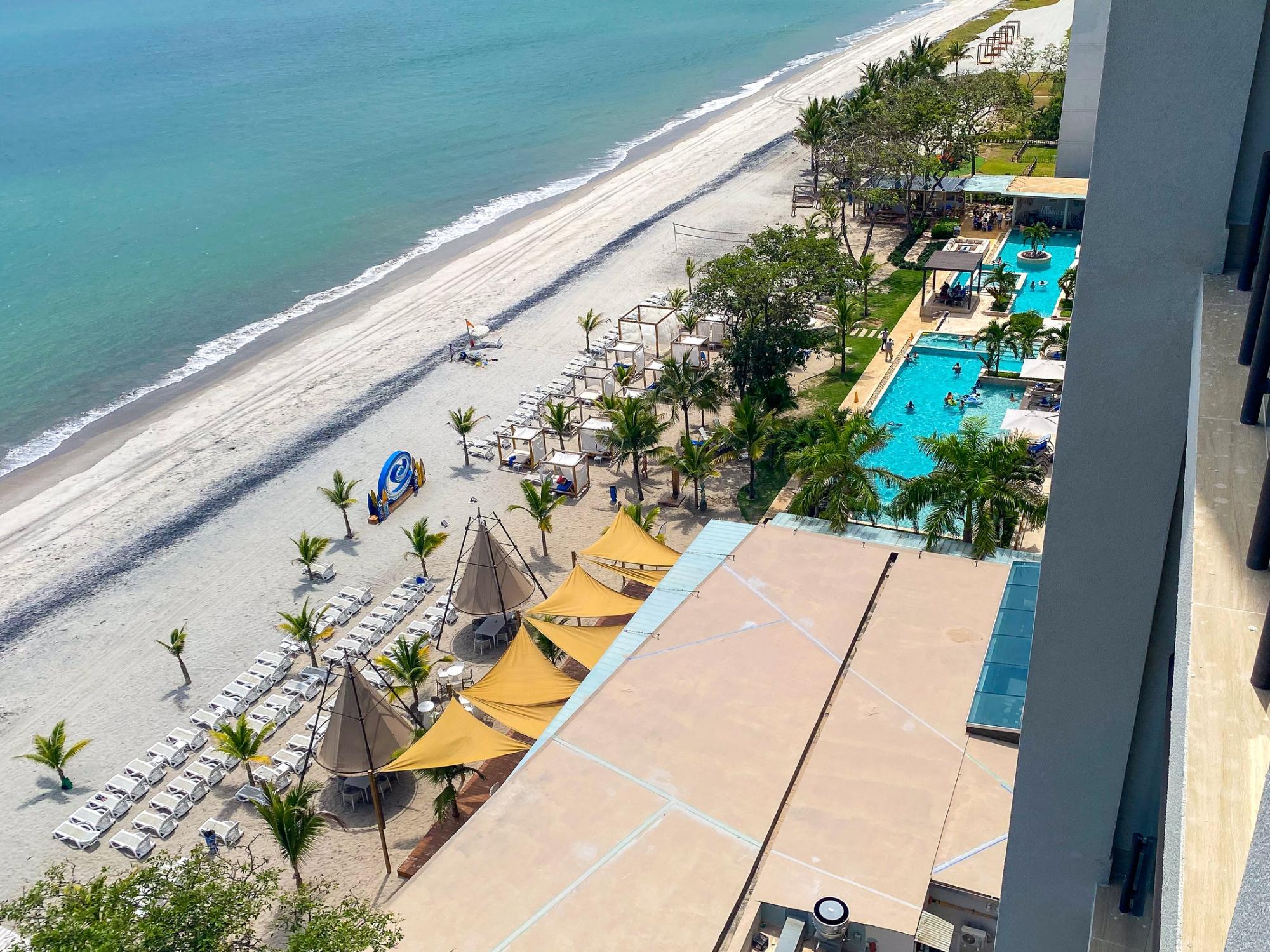 Condominio Frente al Mar en Playa Caracol Panamá