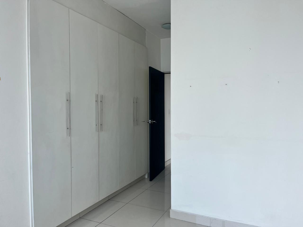 Banco vende apto. en PH KEOPS TOWER – SAN FRANCISCO