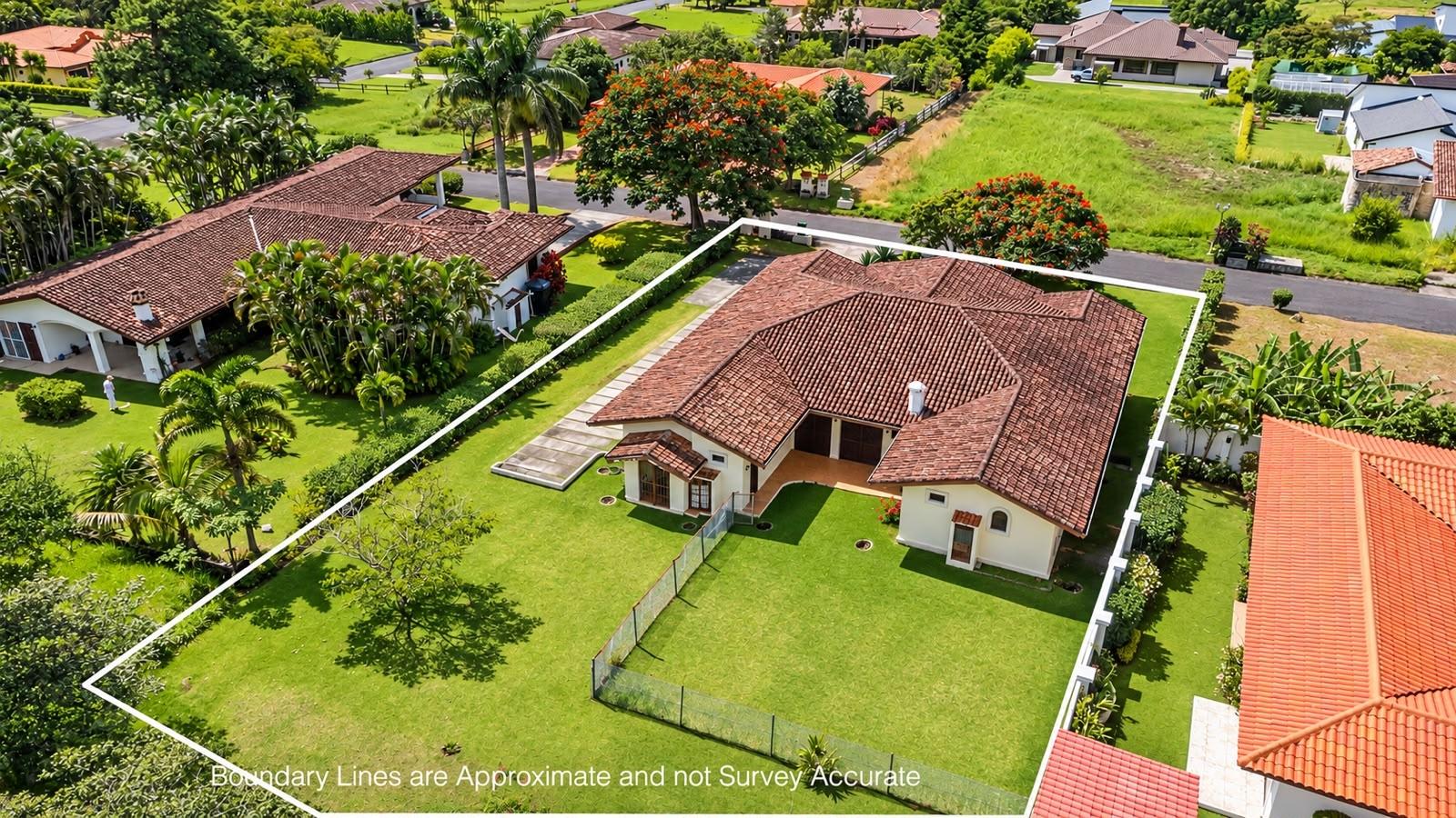 Se Vende Amplia Casa de 3 Recámaras en Boquete