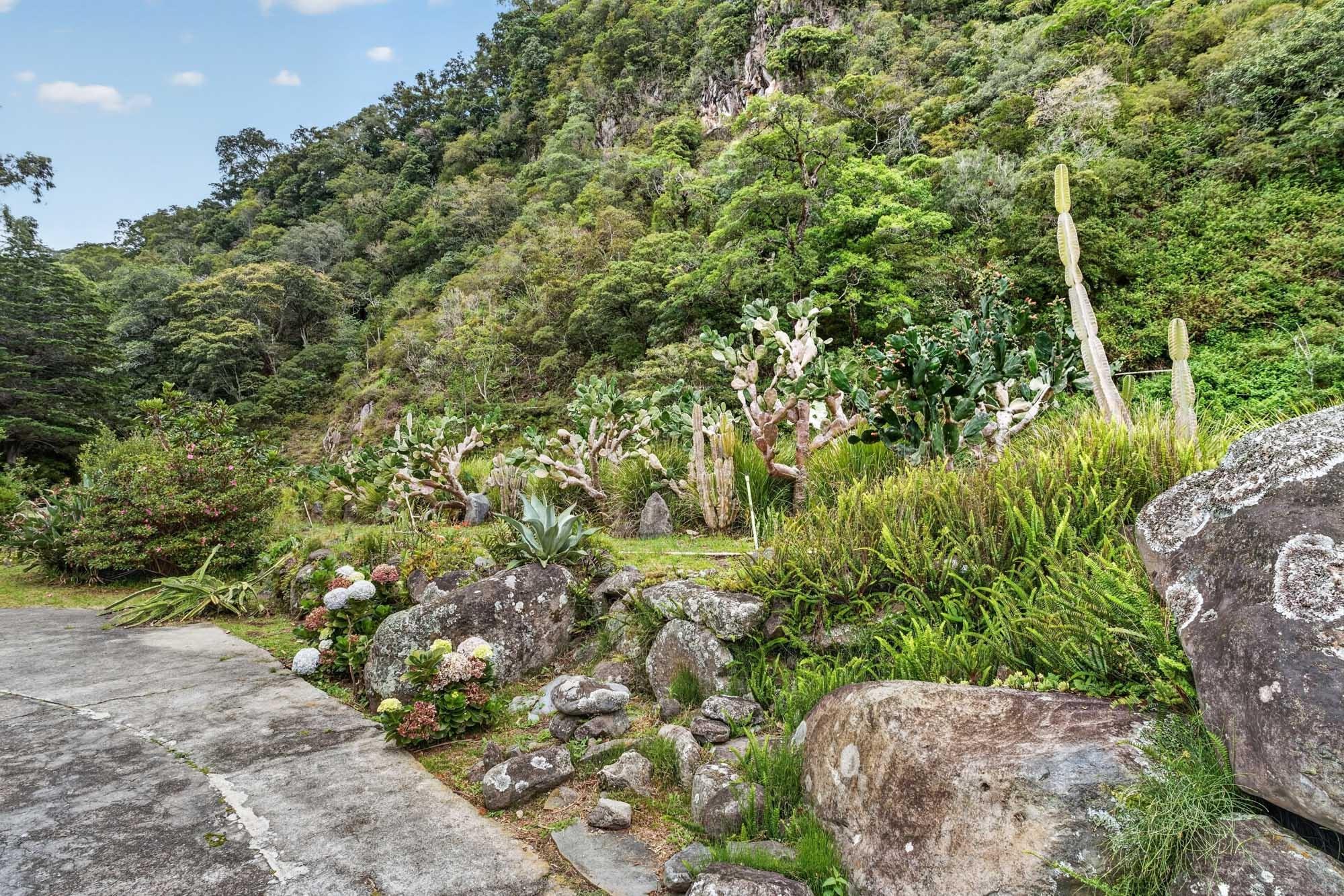 Finca familiar de 11 acres frente al río | Volcán, Panamá