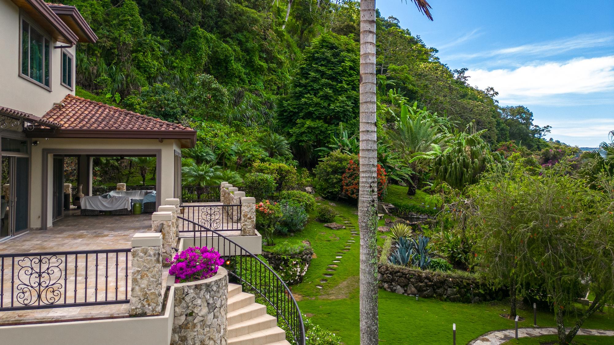 Se vende Mansión en Boquete - Chiriquí