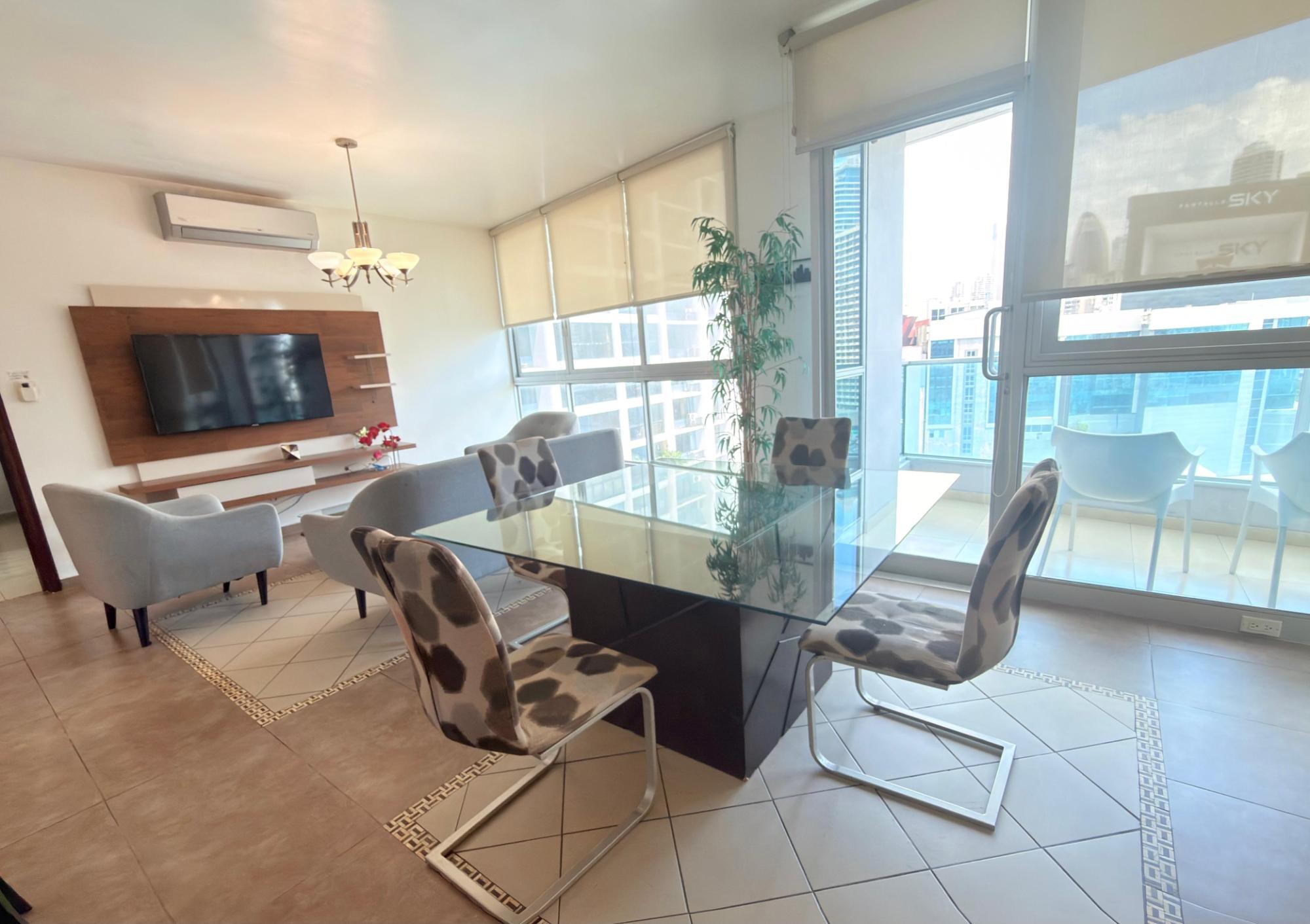 Venta de unidad en PH. GRANDBAY TOWER