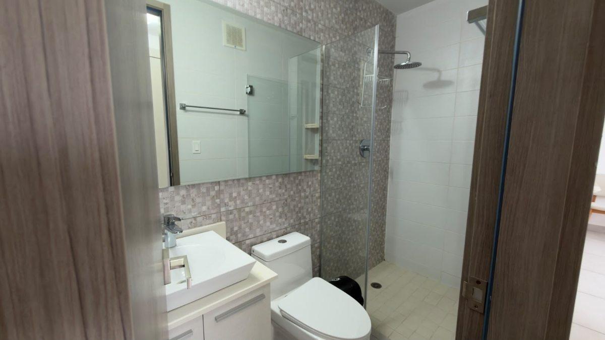 Apartamento en Venta en Condado del Rey Torre 700