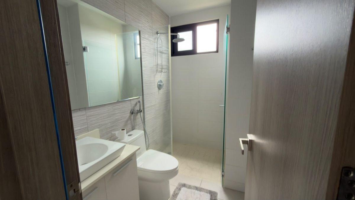 Apartamento en Venta en Condado del Rey Torre 700