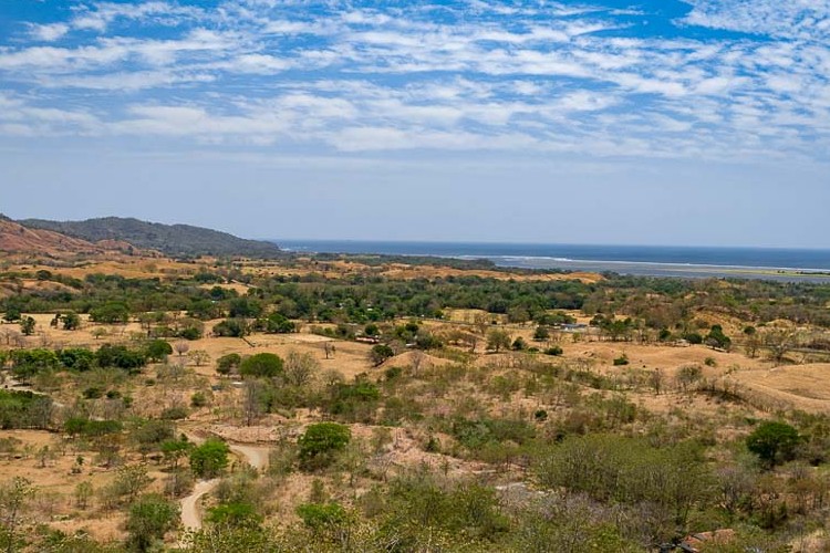 A parcel of barren land in Cañas, Panama.