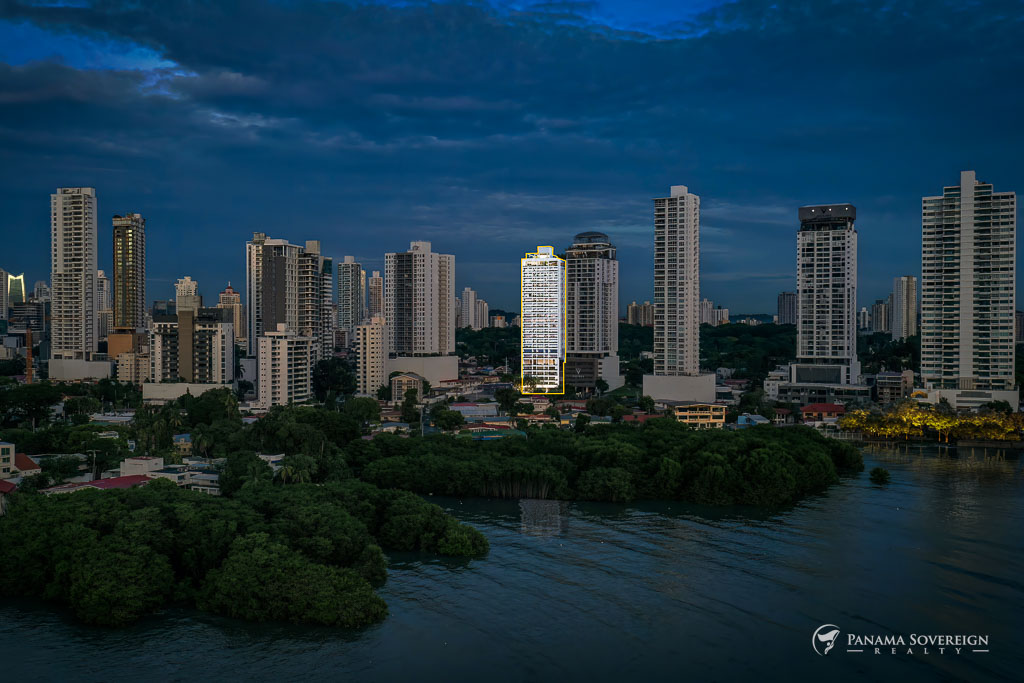 Photo inspiration: Curated Eco Luxury Condos With Smart Home Technology Gallery View 19