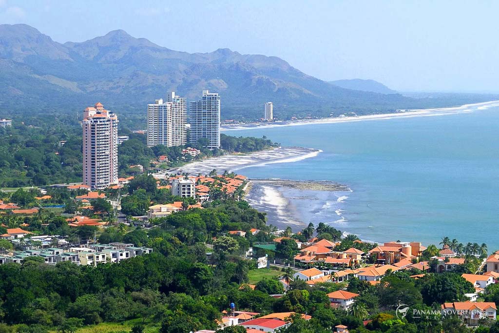 Coastal view of Coronado’s beachfront high-rise condos and oceanfront homes, displaying the region’s real estate appeal.