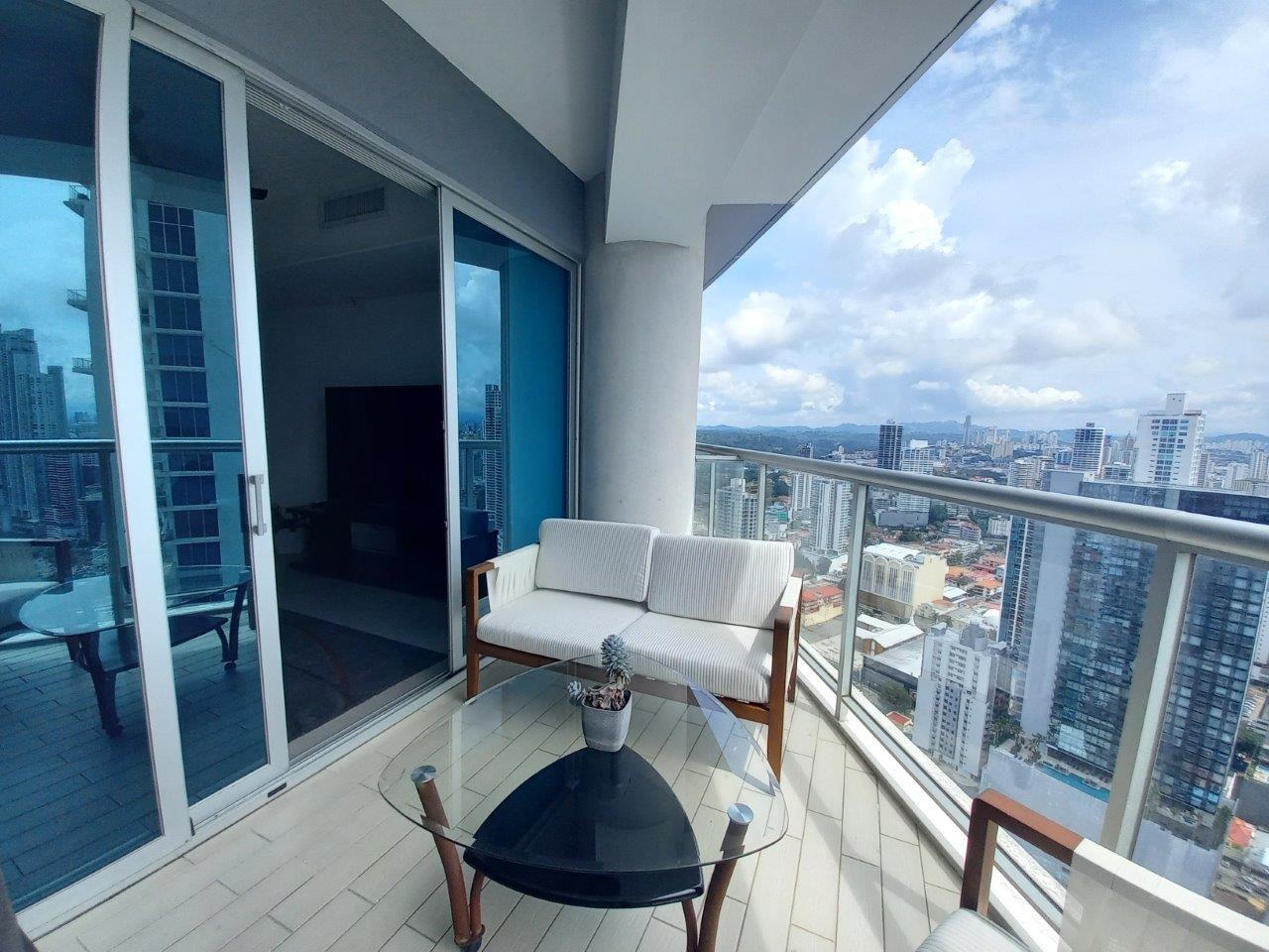 Yacht Club High Floor - Furnished