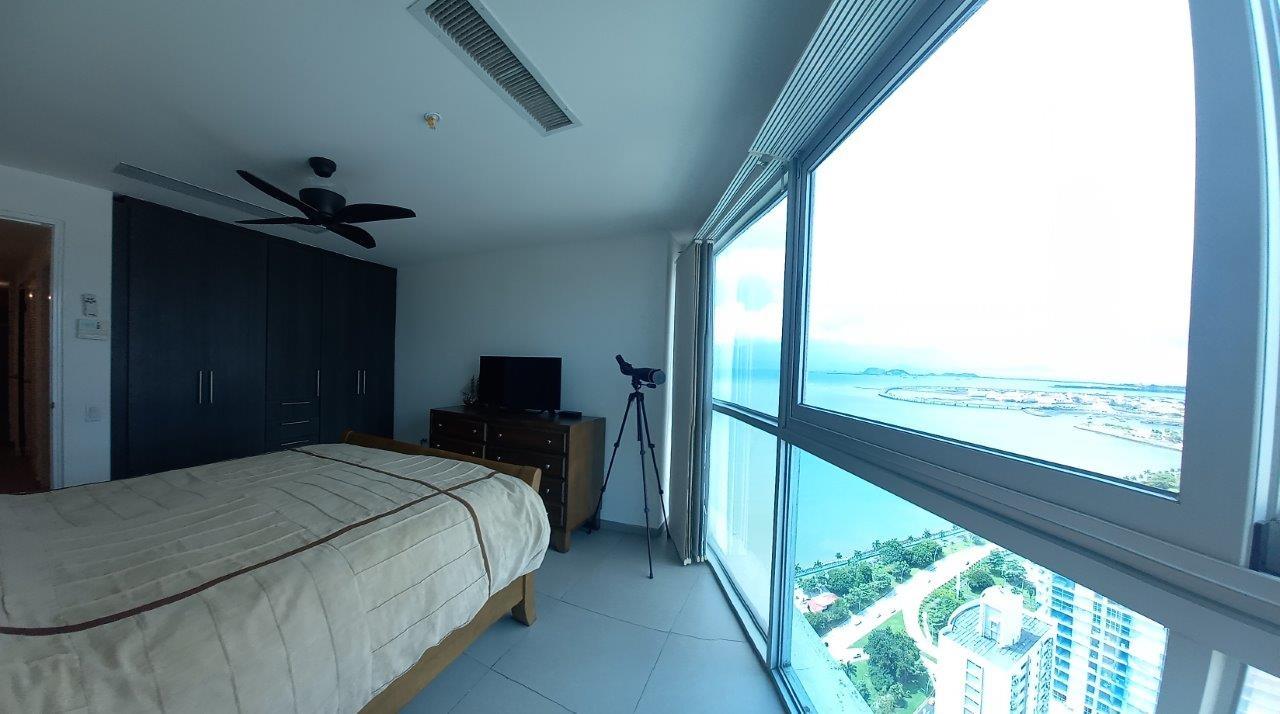 Yacht Club High Floor - Furnished