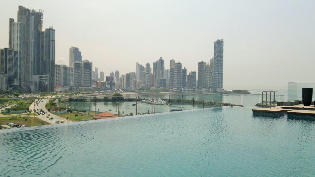 Yacht Club High Floor - Furnished