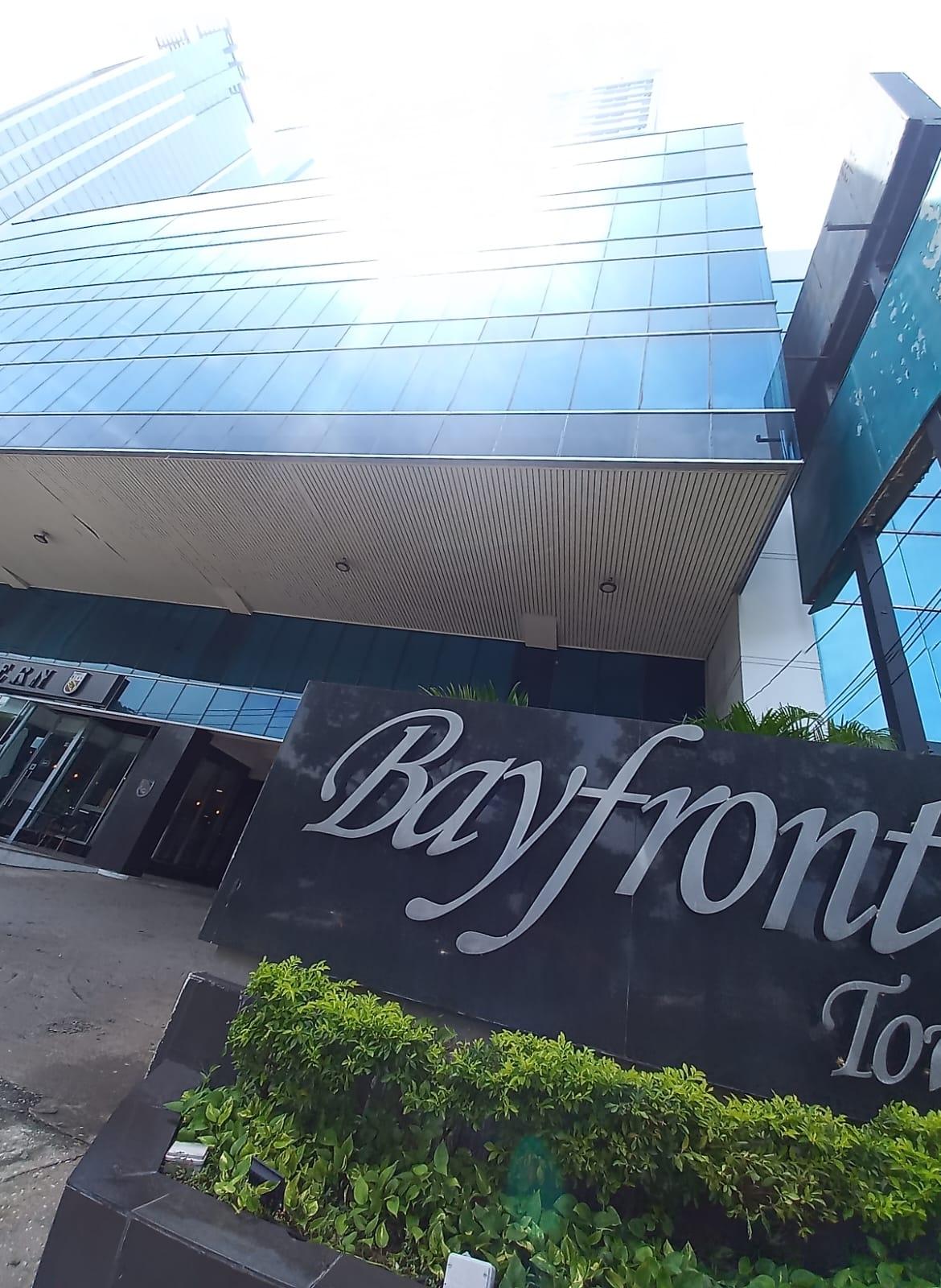 PH BAYFRONT APARTMENT FOR SALE