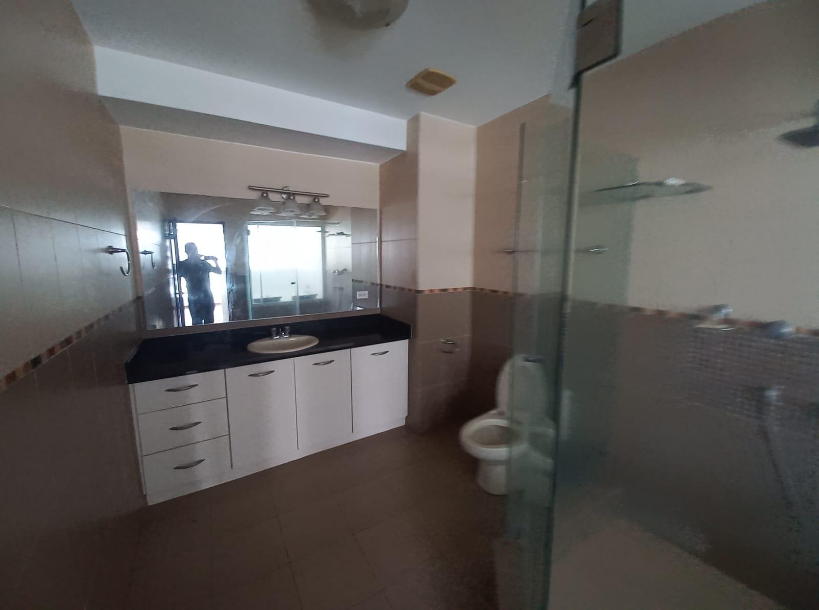 PH BAYFRONT APARTMENT FOR SALE