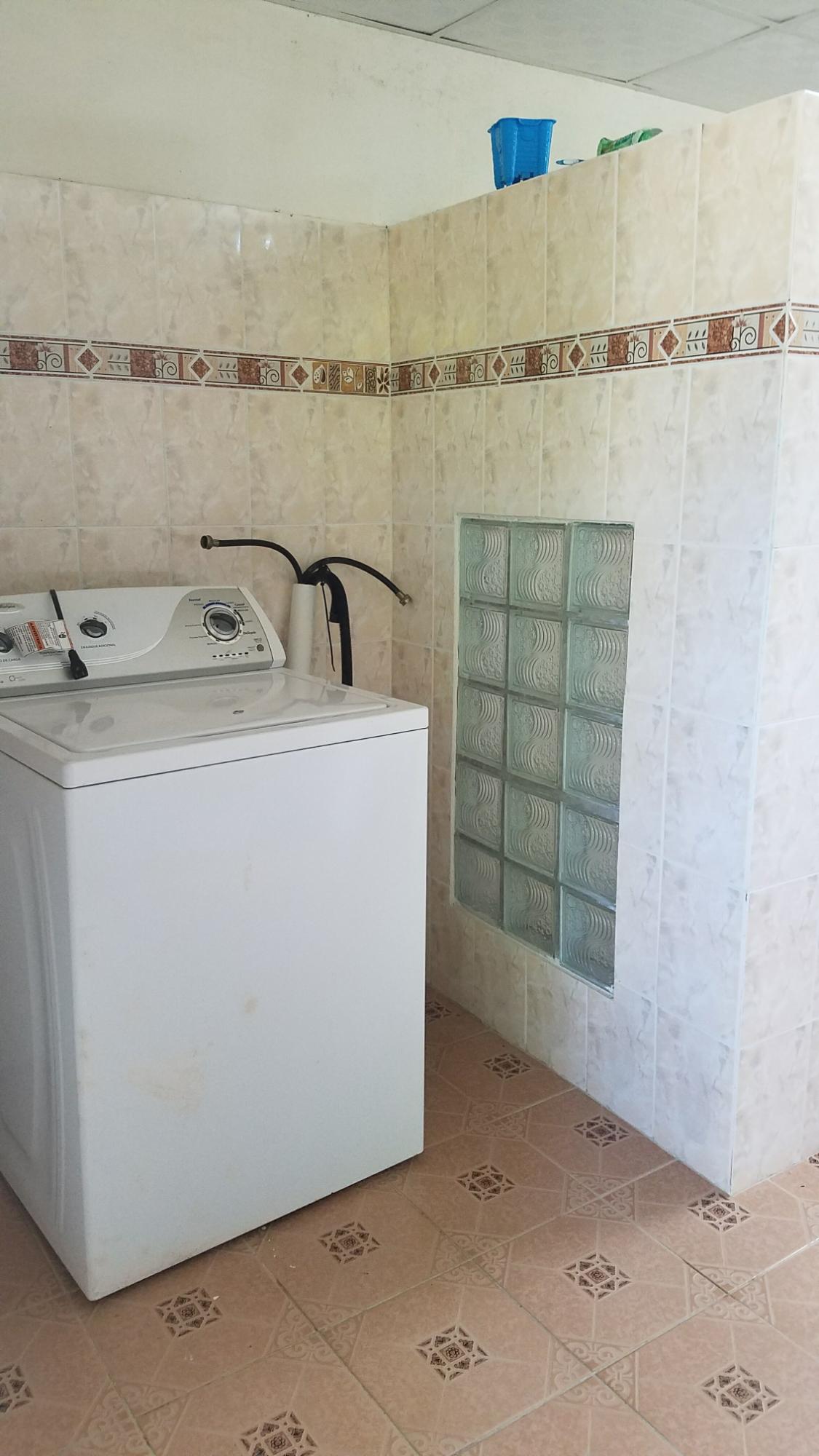 1.4 hectares lot with a country house in Rio Hato