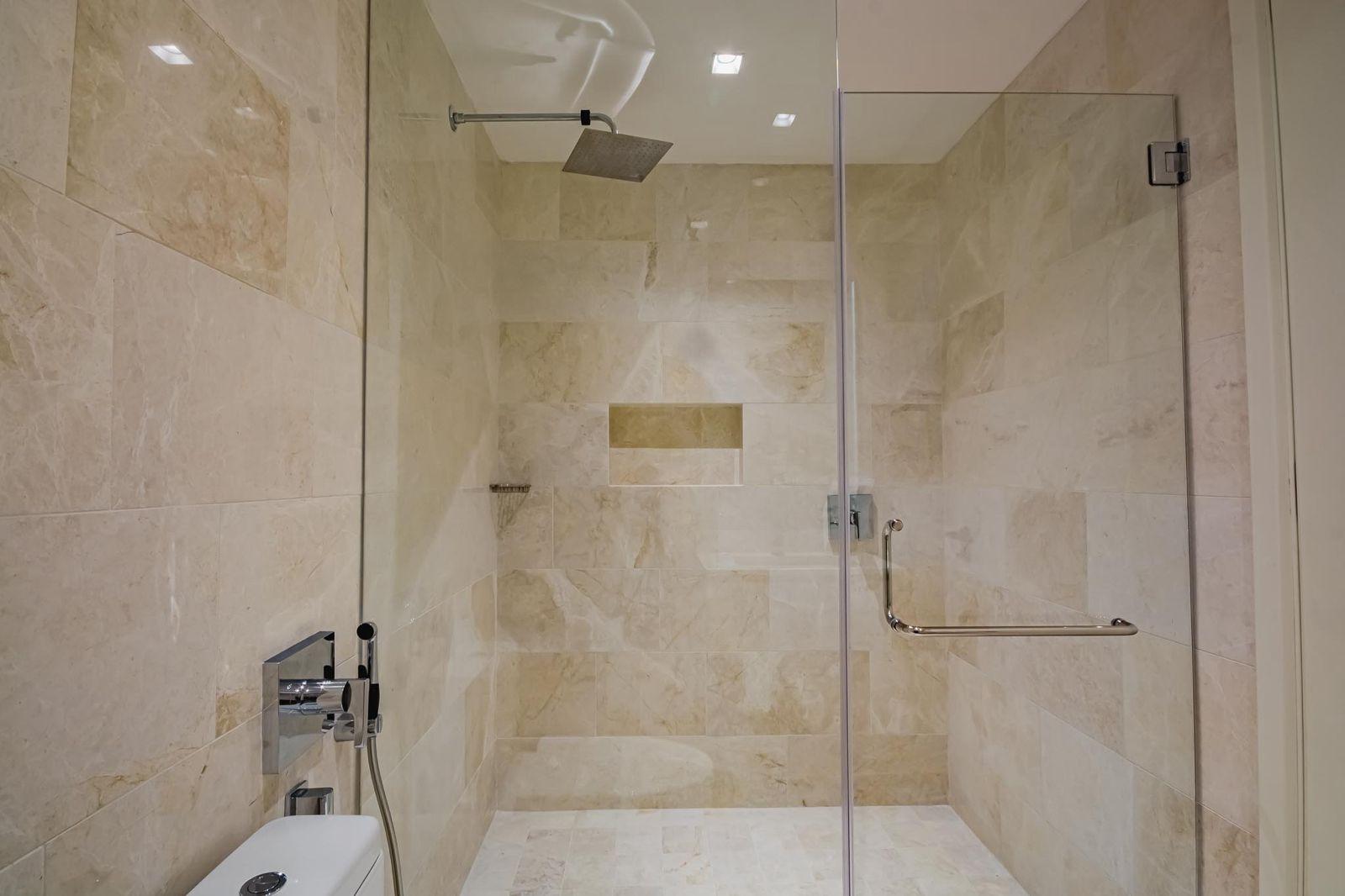 For Sale | For Rent |Exclusive 2-Bedroom Apartment