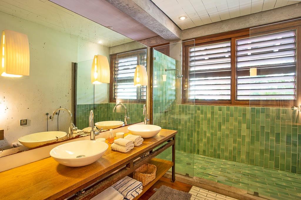 Panama Rainforest Home with Pool in Gamboa