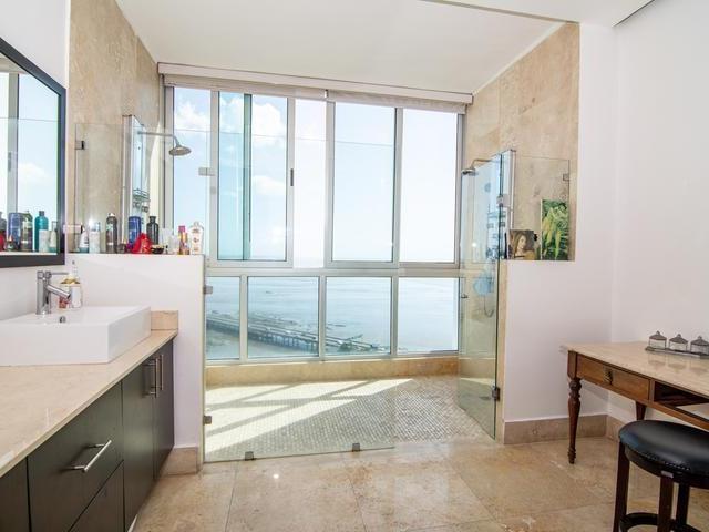 APARTMENT FOR SALE IN COCO DEL MAR