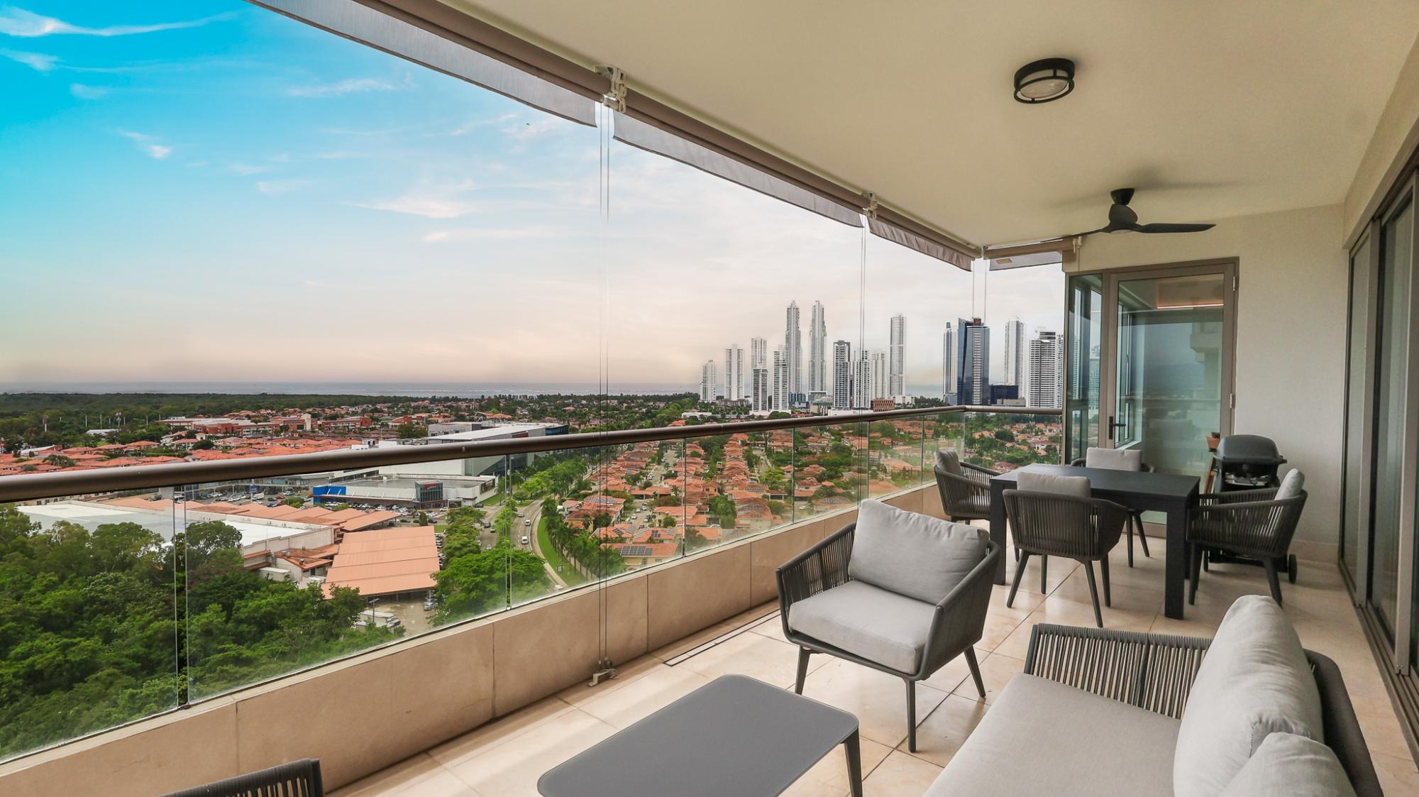 EXCLUSIVE APARTMENT FOR SALE IN SANTA MARIA