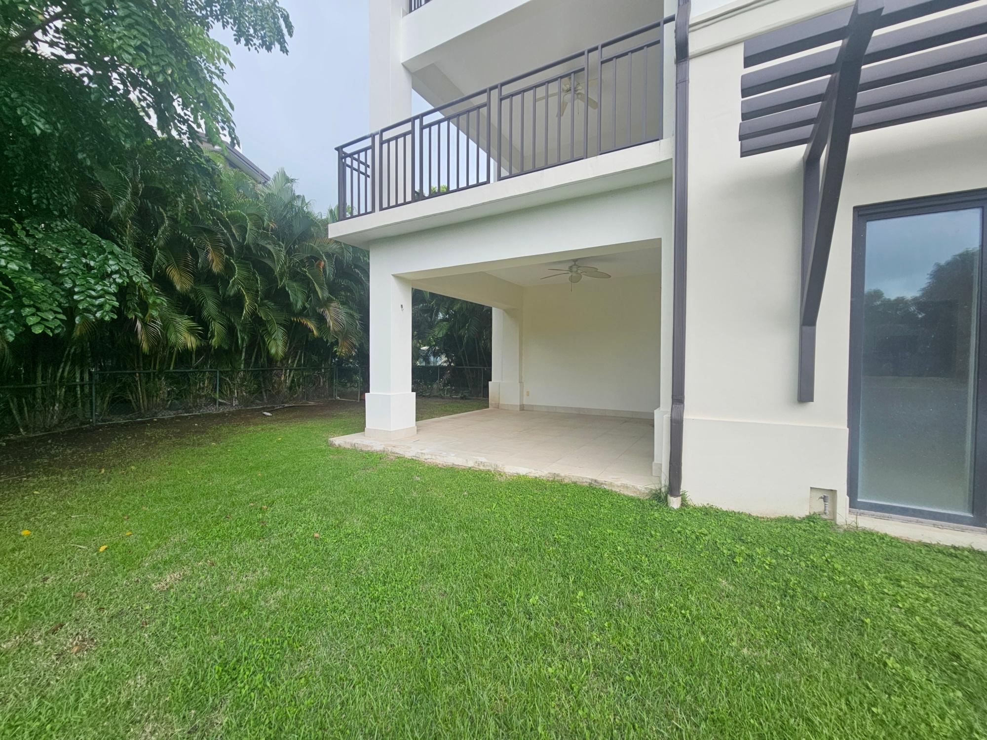 Beach Apartment for Sale in Buenaventura