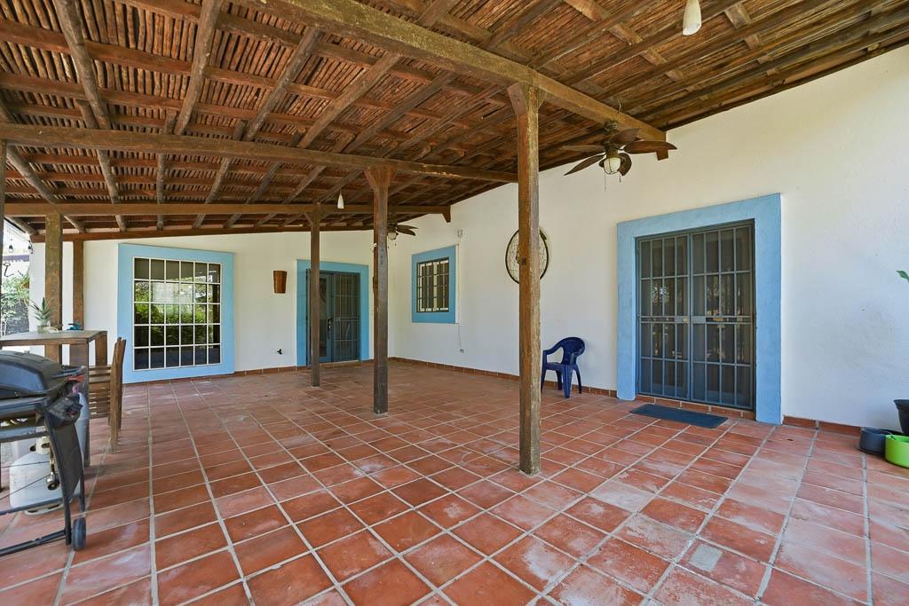 Pedasí Home Near Town and Beach