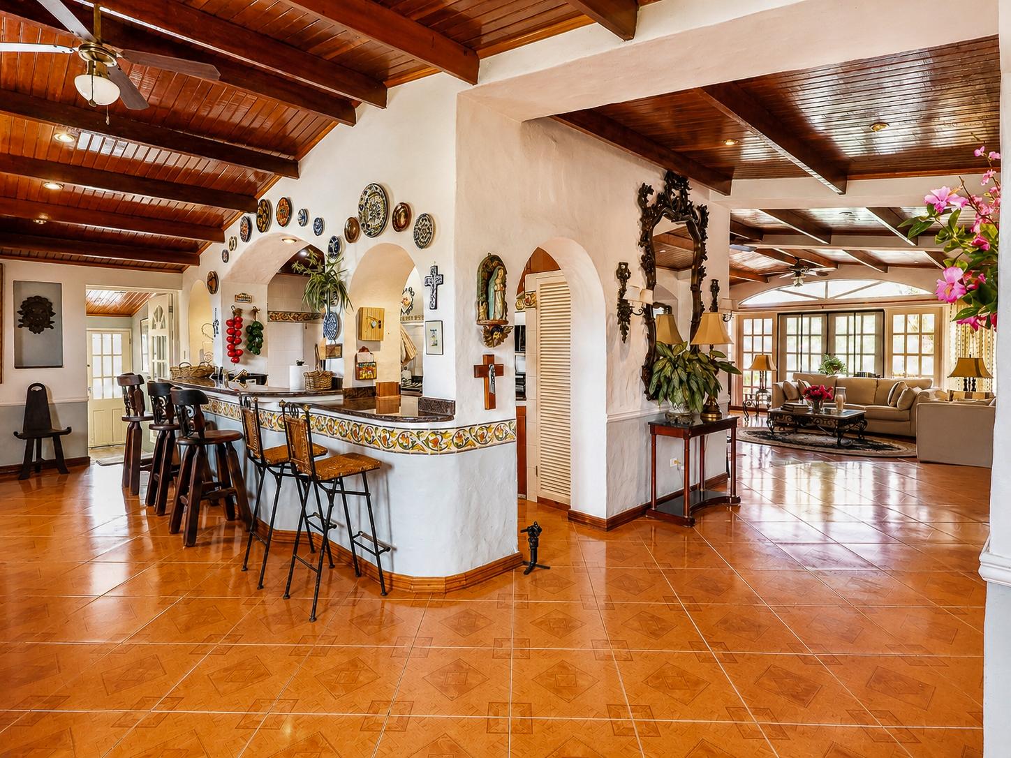 Luxury Hacienda Estate near El Valle de Antón