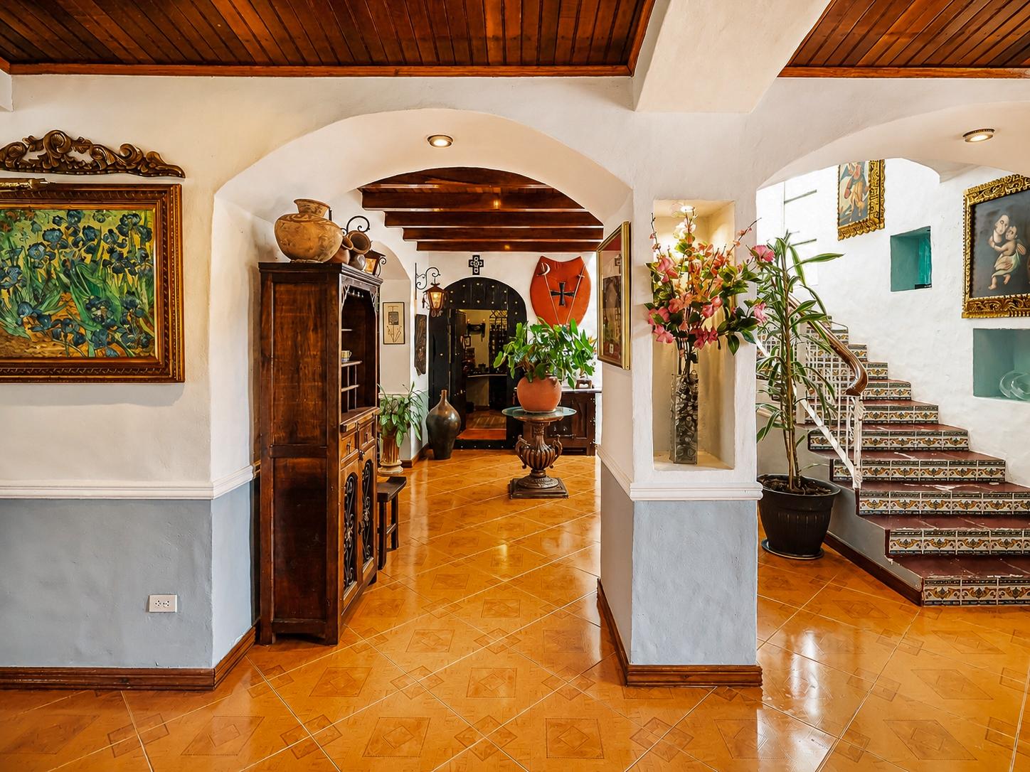 Luxury Hacienda Estate near El Valle de Antón