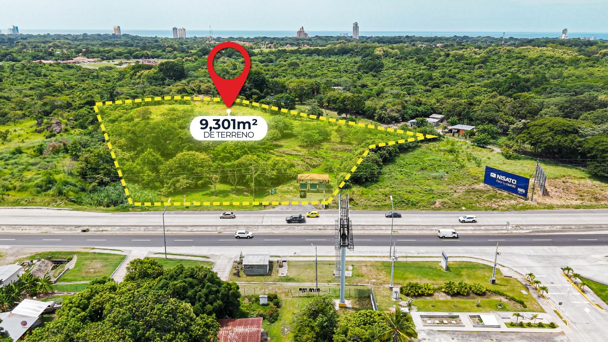 Land for sale on the Interamerina Highway Coronado