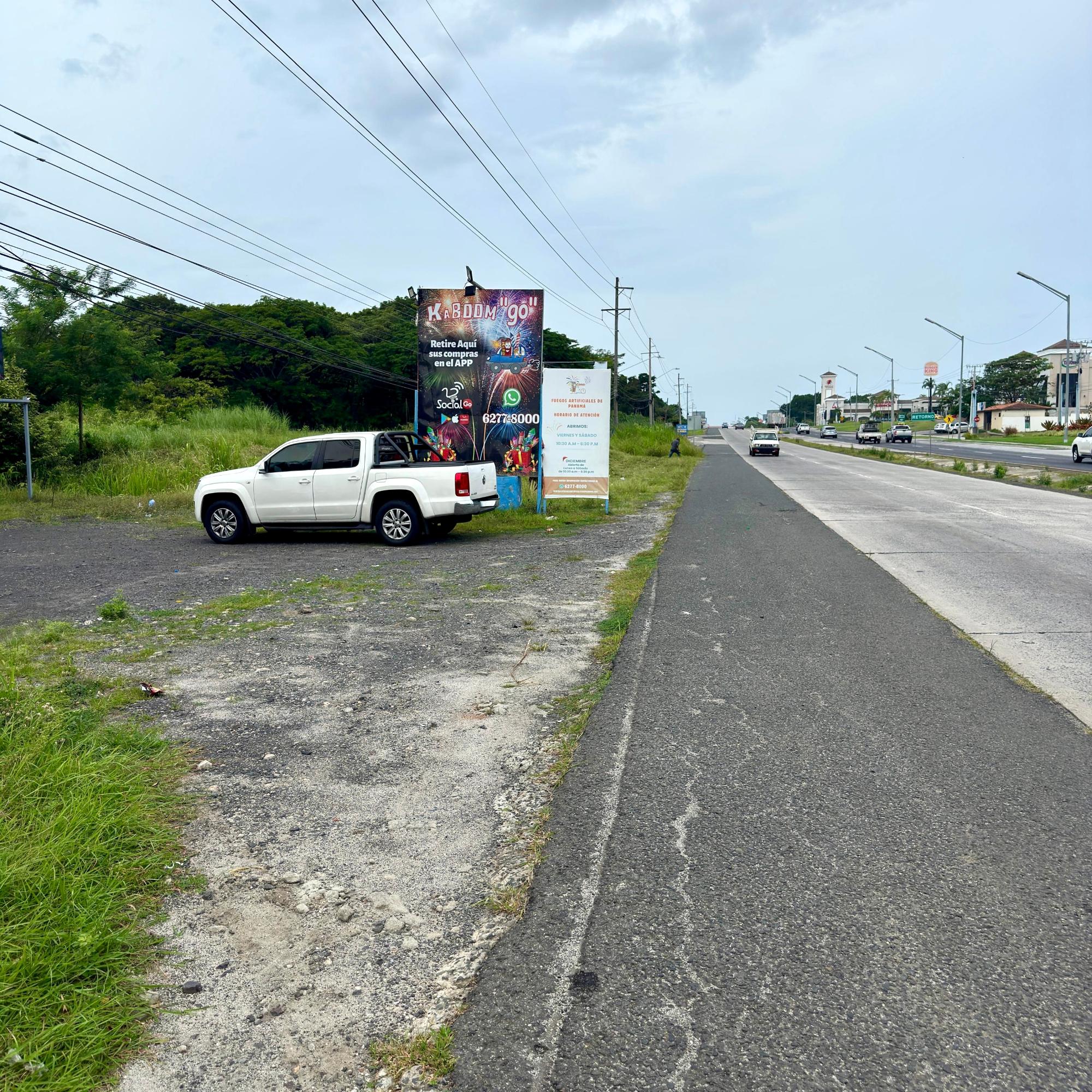 Land for sale on the Interamerina Highway Coronado