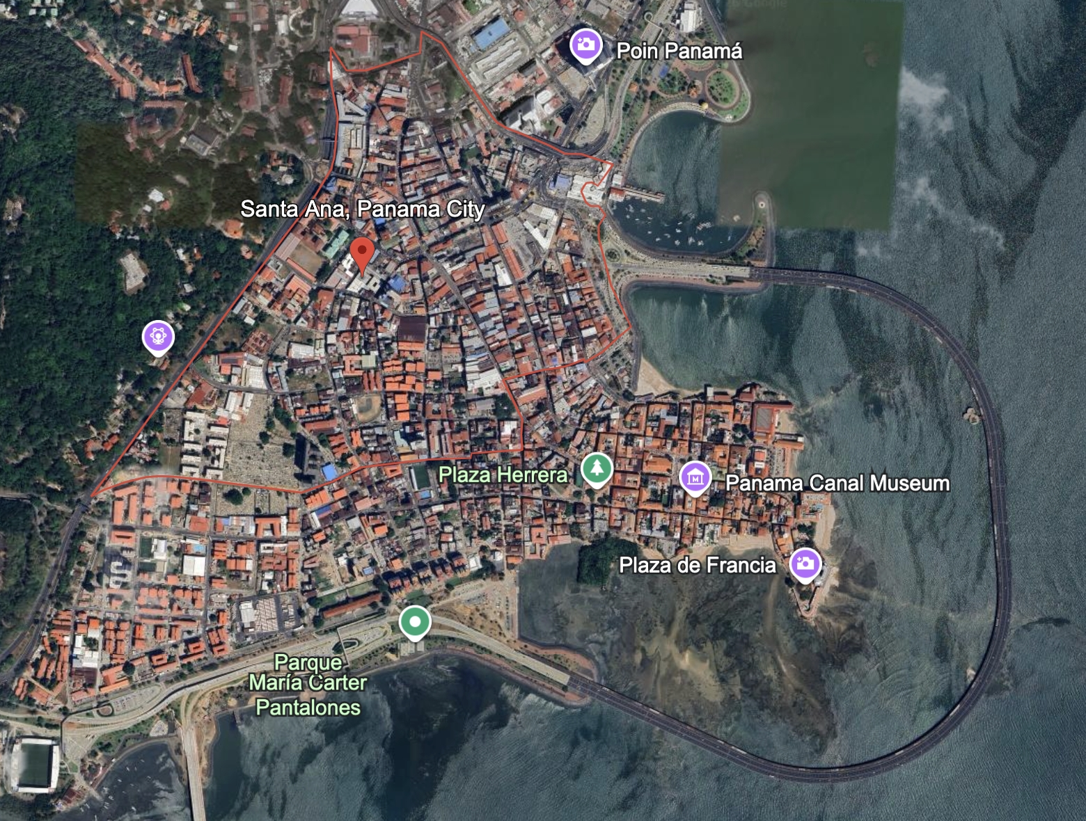 Land with potential of 500 m² in Santa Ana