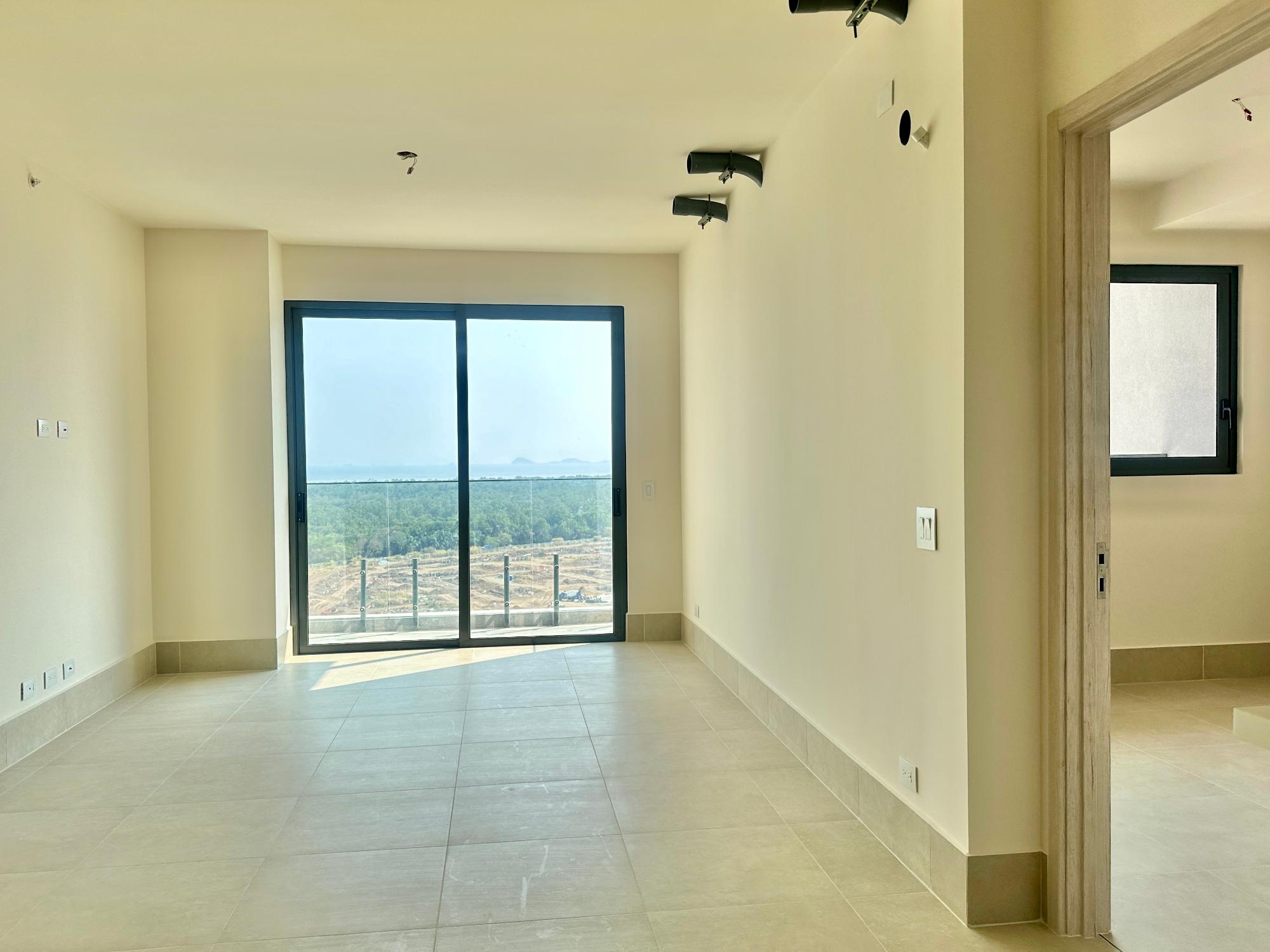 Ocean House - For Sale and Rent - Santa Maria
